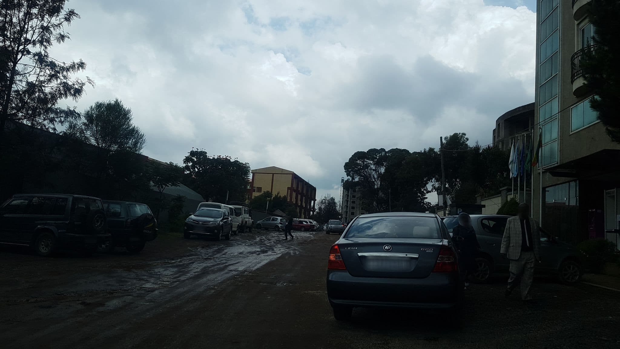 Street view near Solo Te Hotel, Addis Ababa — © sinnshaw (CC BY-SA · Mapillary)
