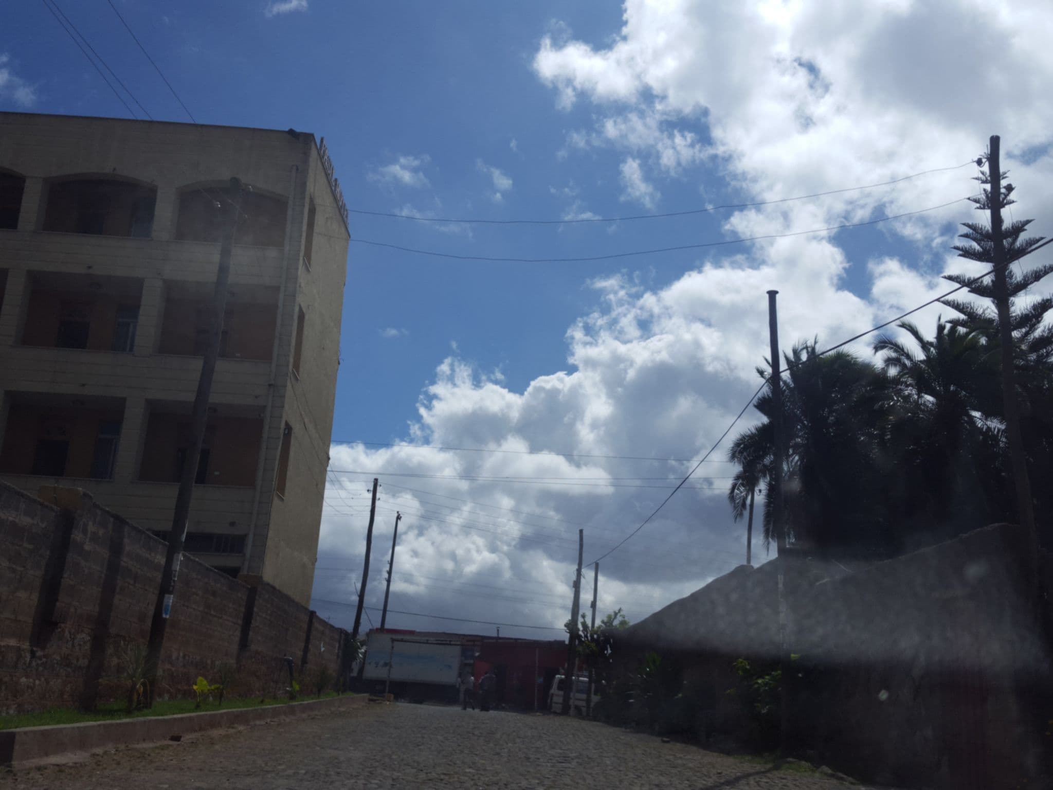 Street view near Fasil International Hotel, Addis Ababa — © eadrasha (CC BY-SA · Mapillary)