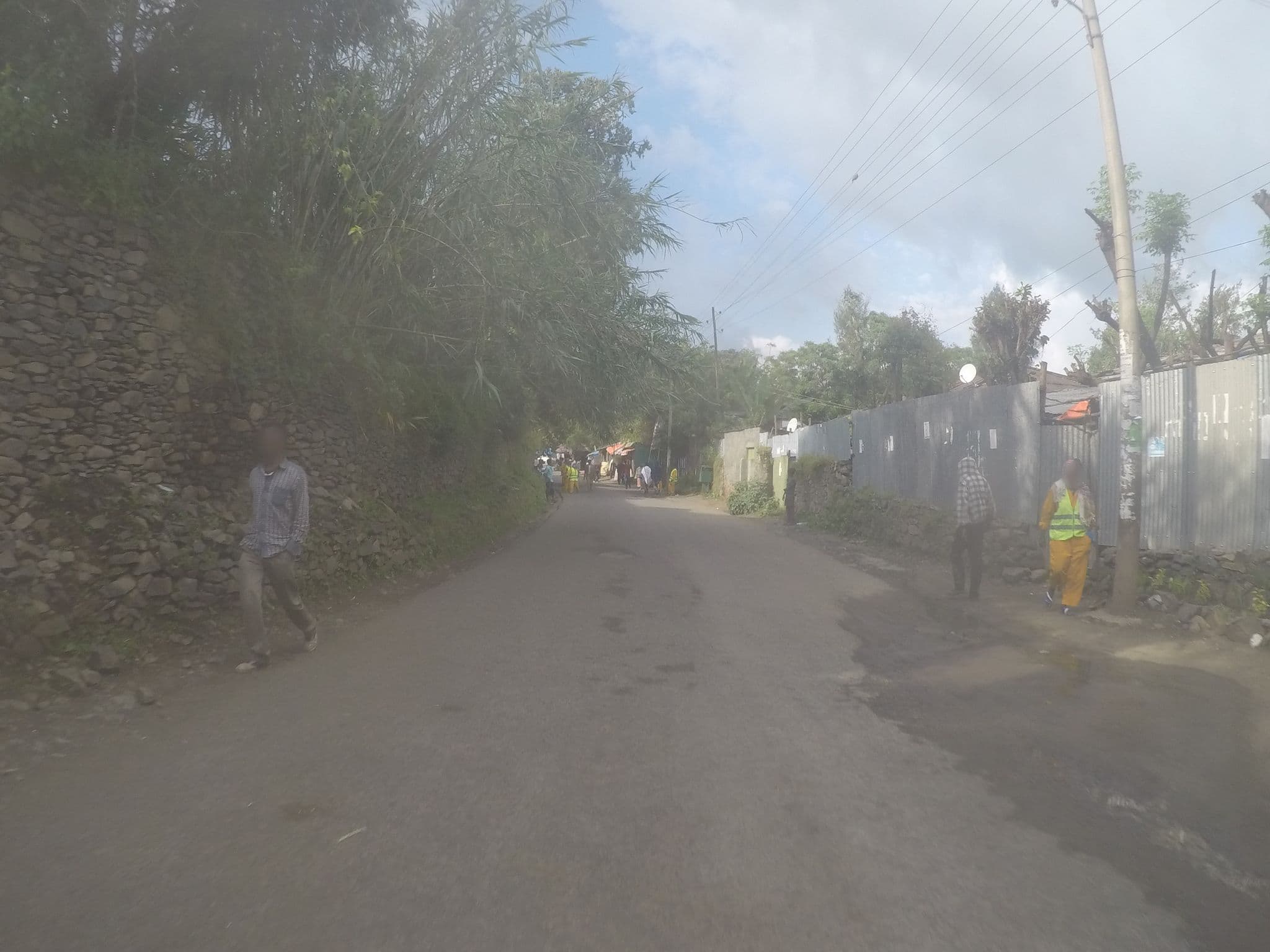 Street view near Lodge Du Chateau, Gonder — © eneerhut (CC BY-SA · Mapillary)