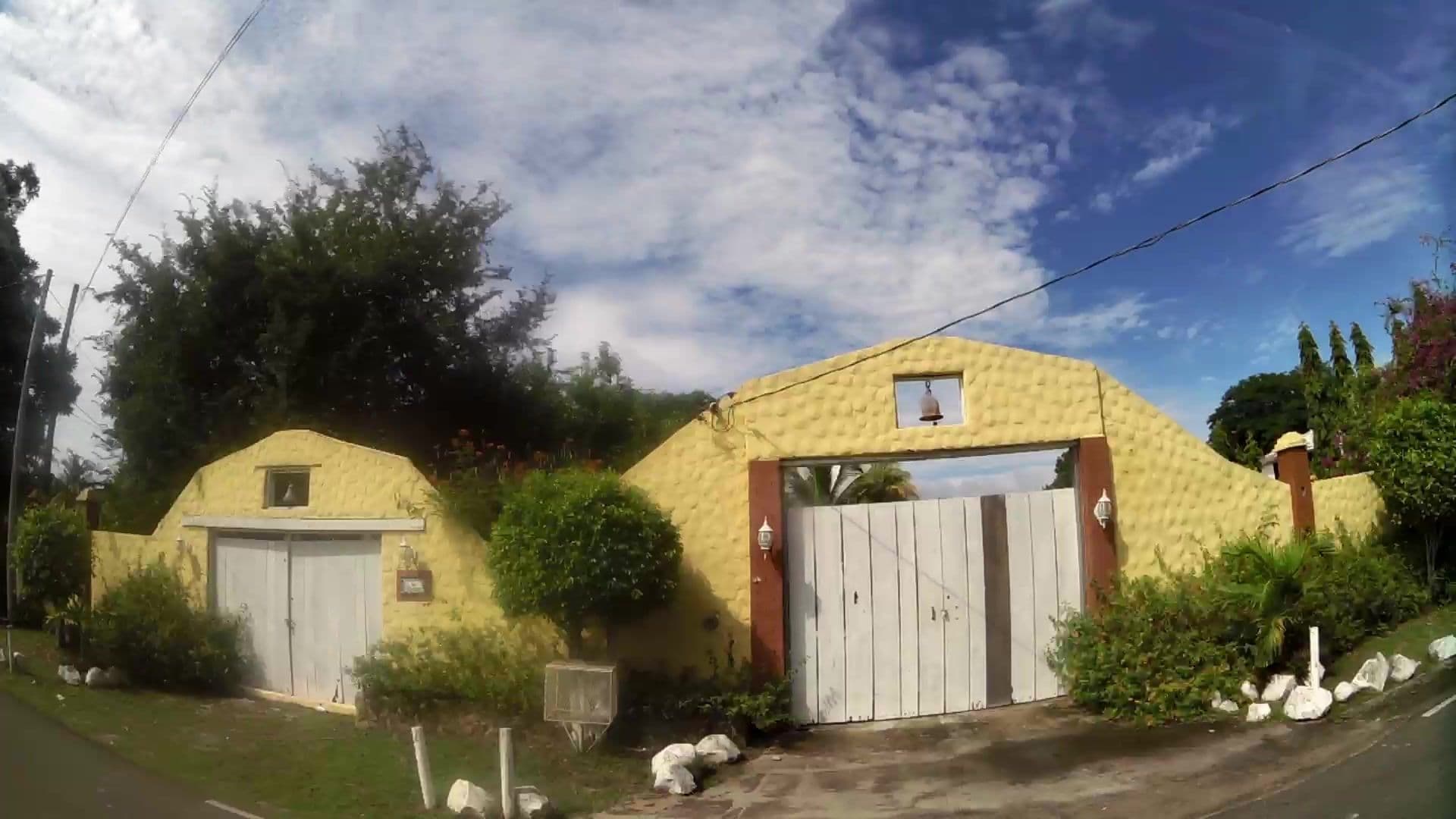 Street view near La Maison- Casa De SAM - VILLA LA PONDEROSA, Nueva Gorgona — © kaartcam (CC BY-SA · Mapillary)