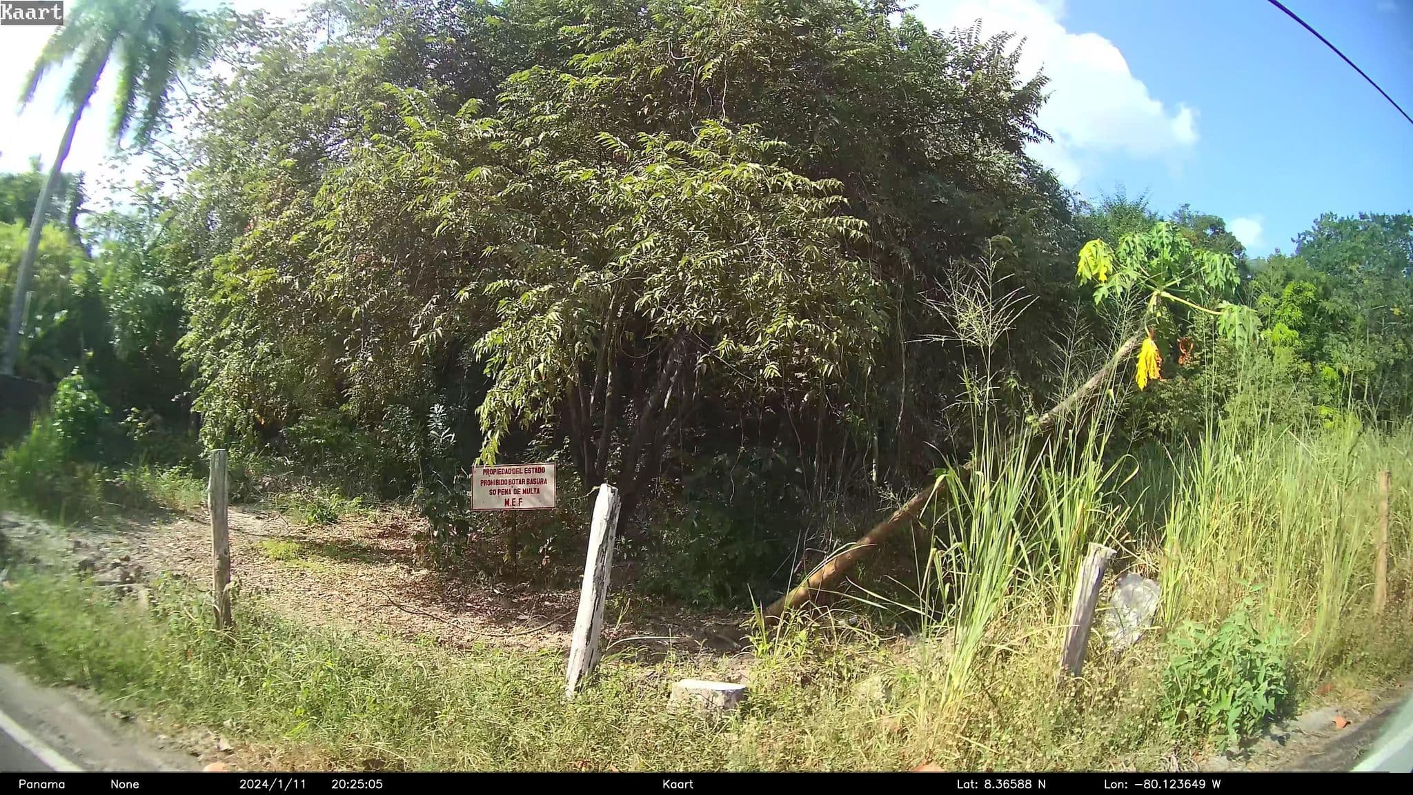 Street view near Togo Bed And Breakfast, Farallón — © kaart5 (CC BY-SA · Mapillary)