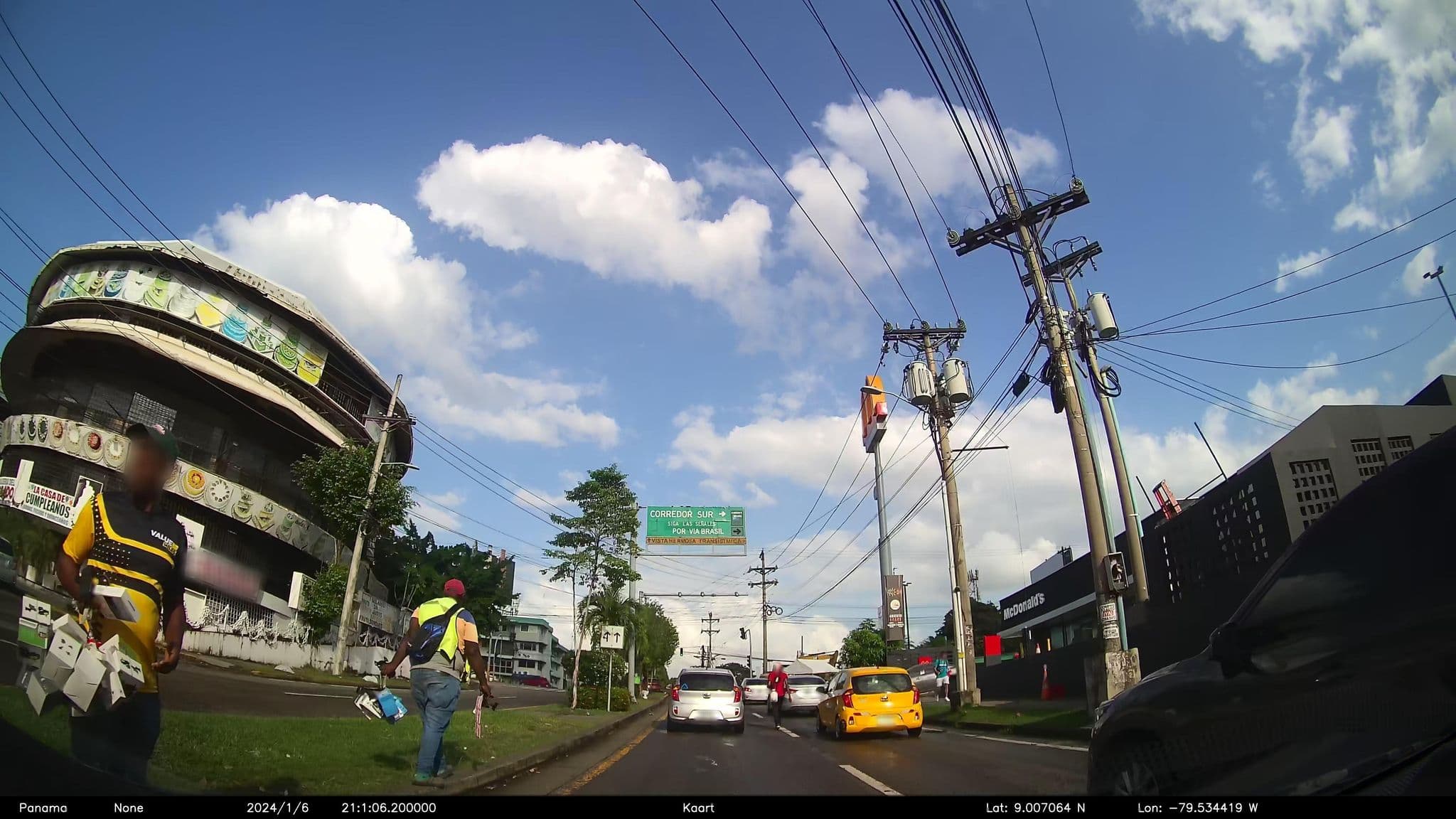 Street view near Villa Camila, Panama City — © kaart_2 (CC BY-SA · Mapillary)