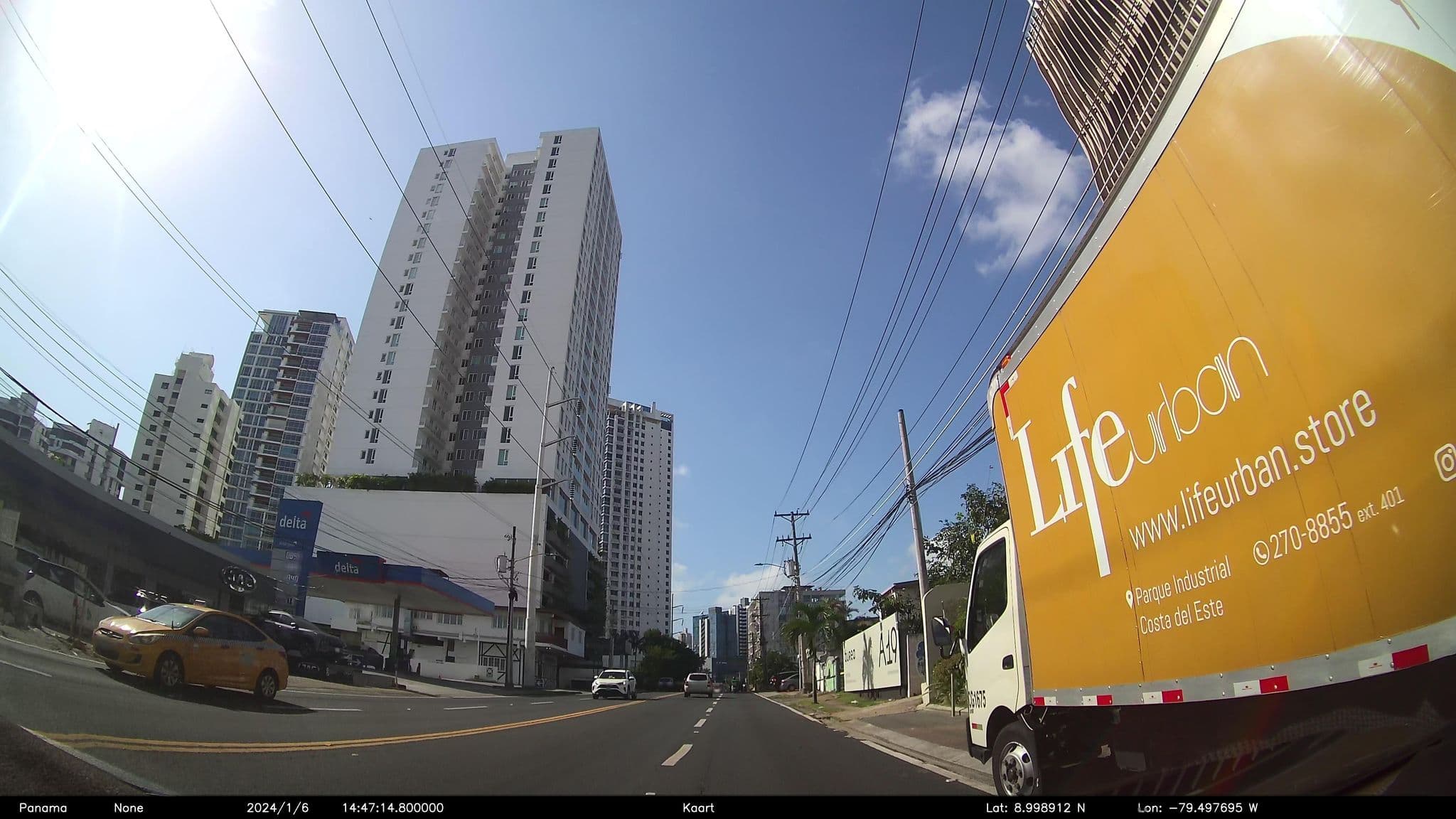 Street view near Casa Ramirez, Panama City — © kaart_2 (CC BY-SA · Mapillary)
