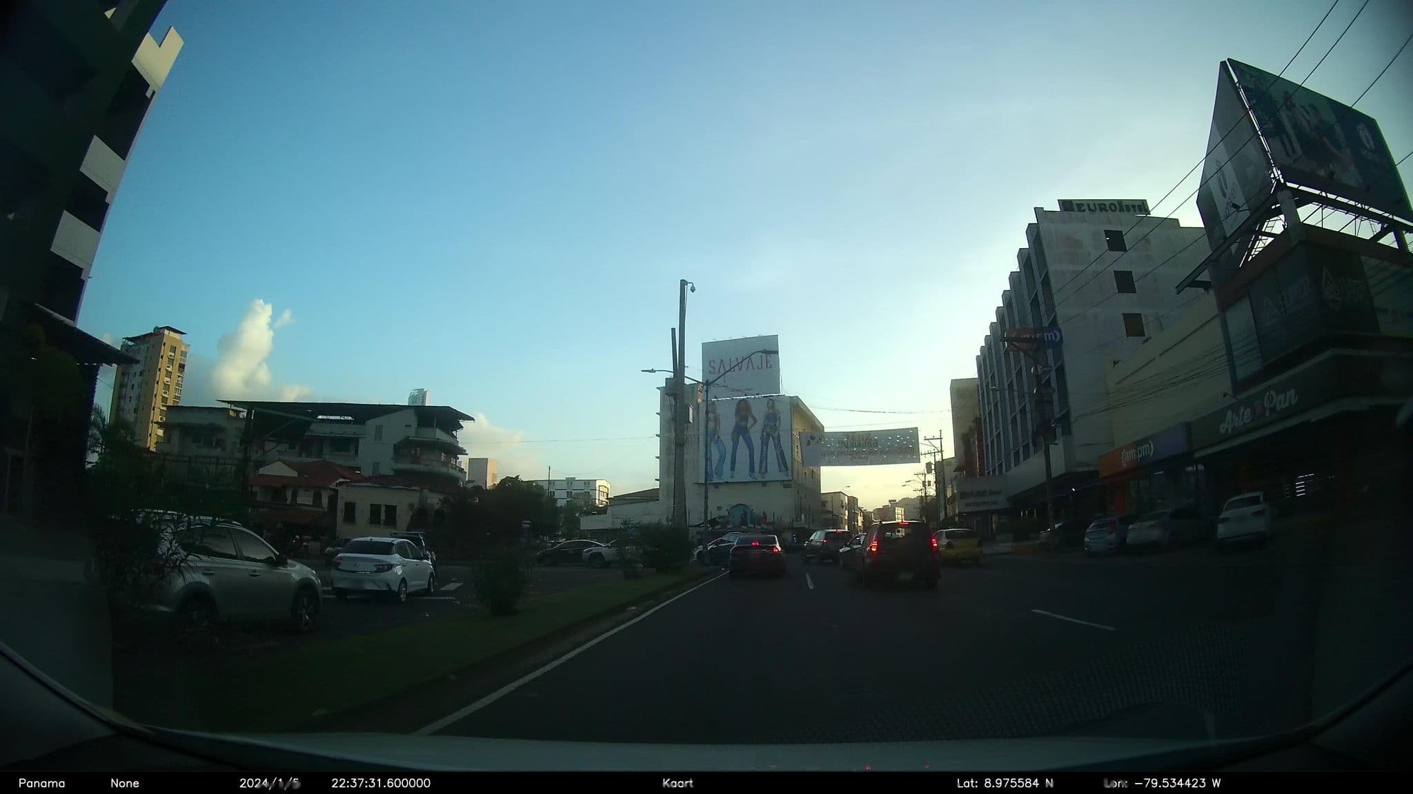 Street view near Beach Break Surf Camp, Curundú — © kaart_2 (CC BY-SA · Mapillary)