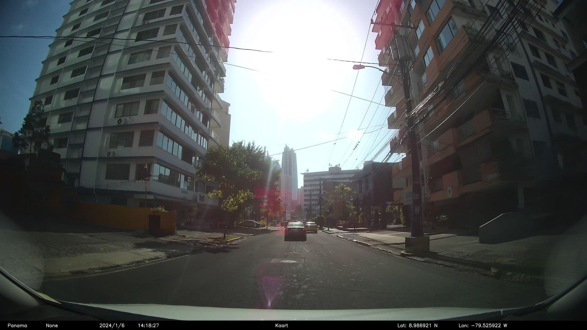 Street view near Swimming Pool @ Hilton, Panama City — © kaart_2 (CC BY-SA · Mapillary)