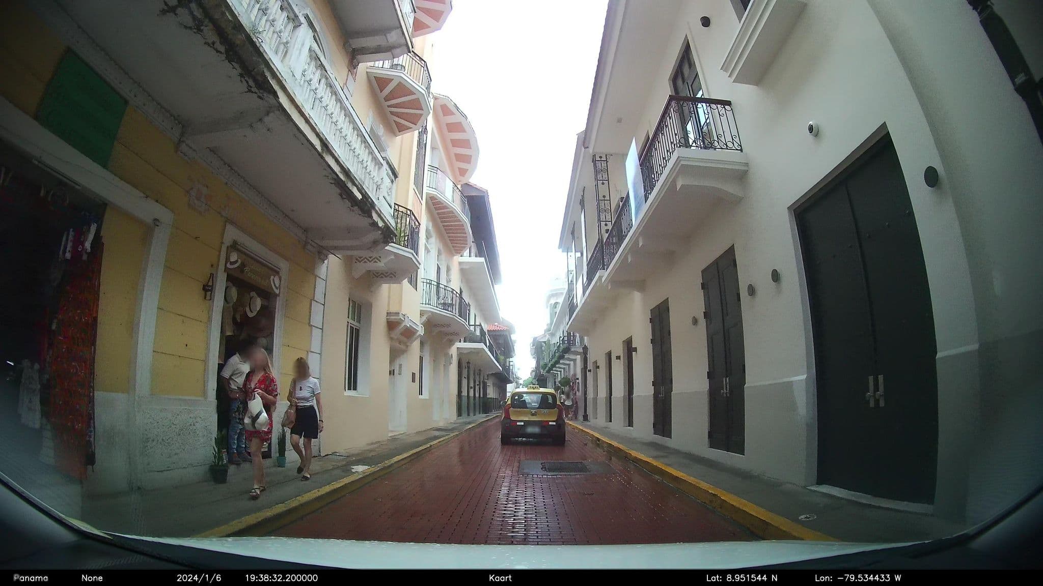 Street view near Voyager Int'l Hostel, San Felipe — © kaart_2 (CC BY-SA · Mapillary)