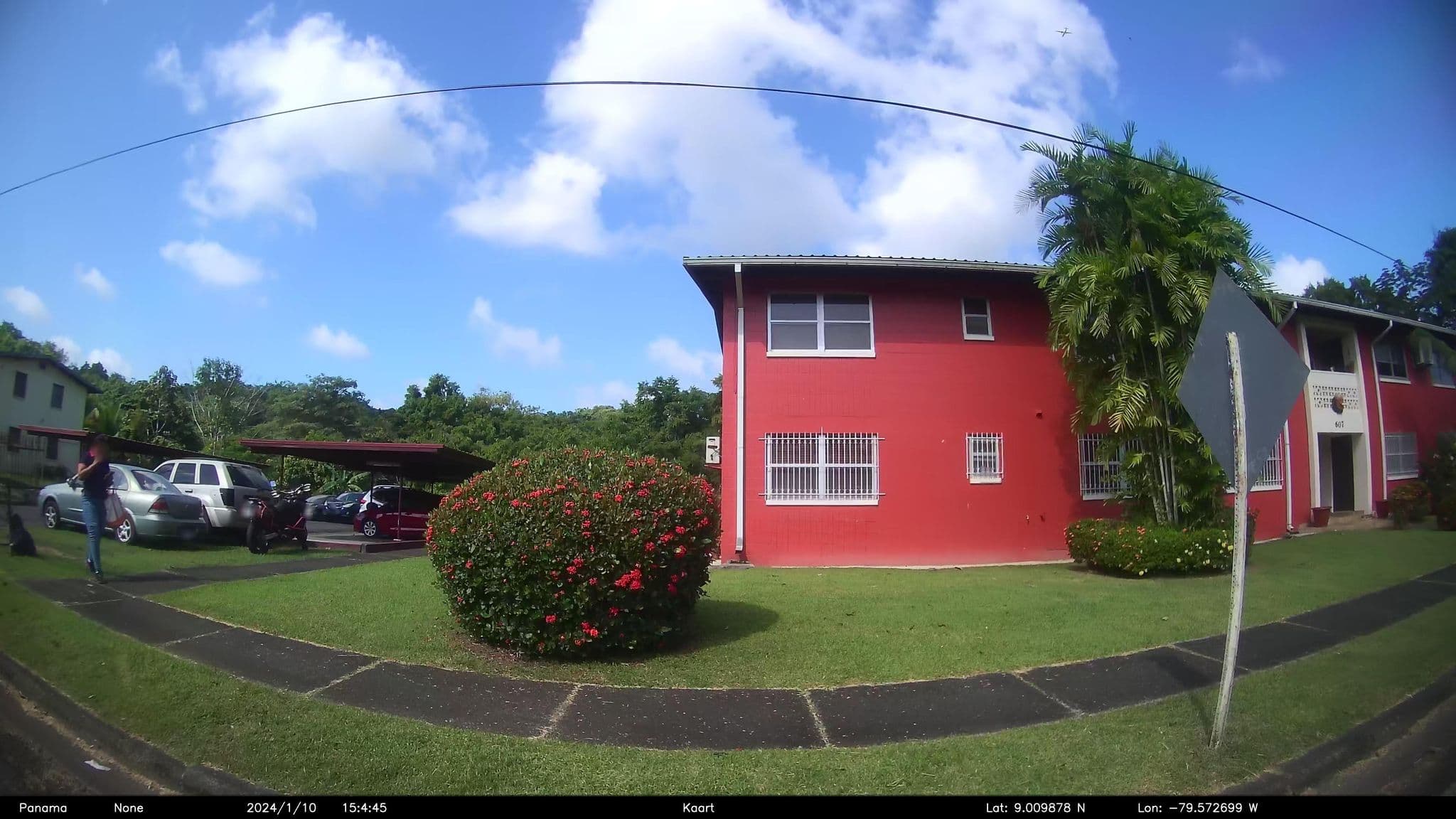 Street view near Hostal de Clayton, Curundú — © kaart_2 (CC BY-SA · Mapillary)
