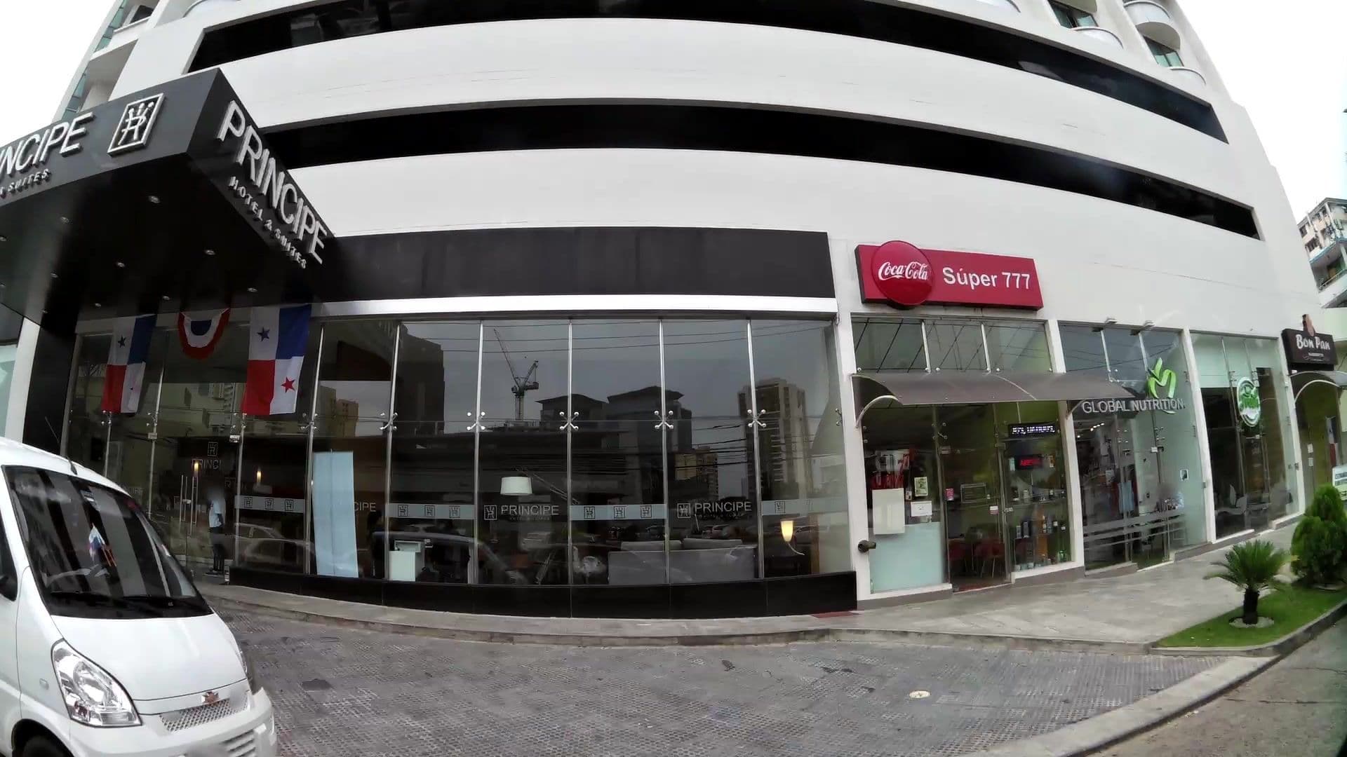 Street view near posada entre dos aguas, Panama City — © kaartcam (CC BY-SA · Mapillary)
