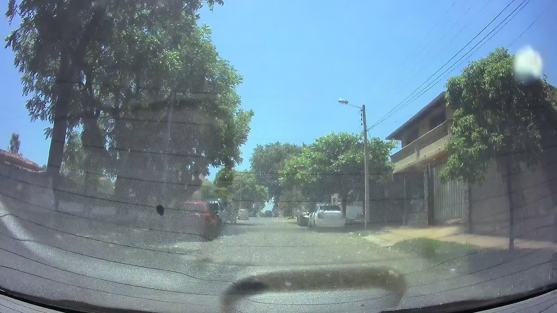 Street view near Jessika, Lambaré — © ancho85 (CC BY-SA · Mapillary)