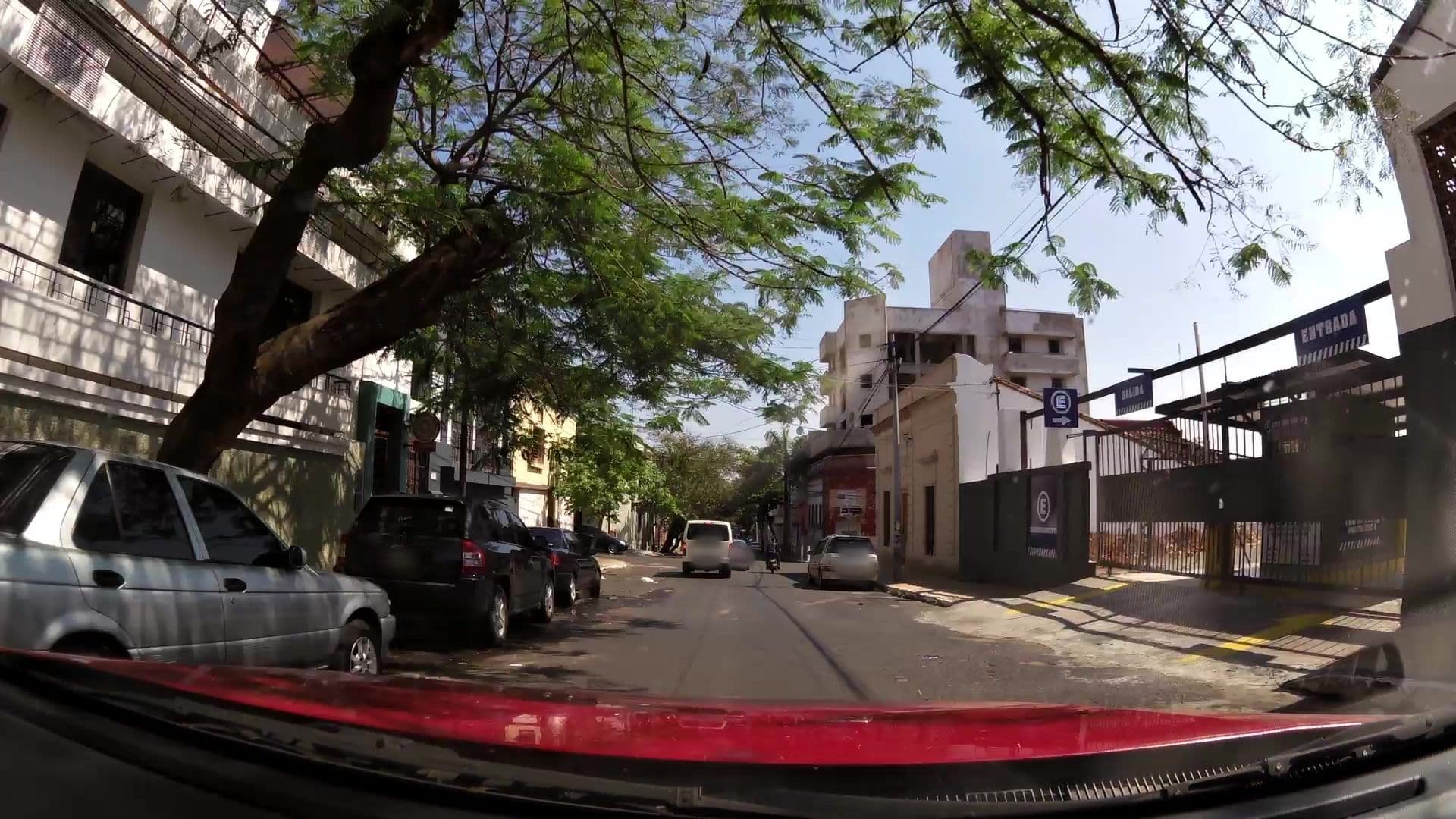 Street view near Arandu hostel, Asunción — © kaartcam (CC BY-SA · Mapillary)