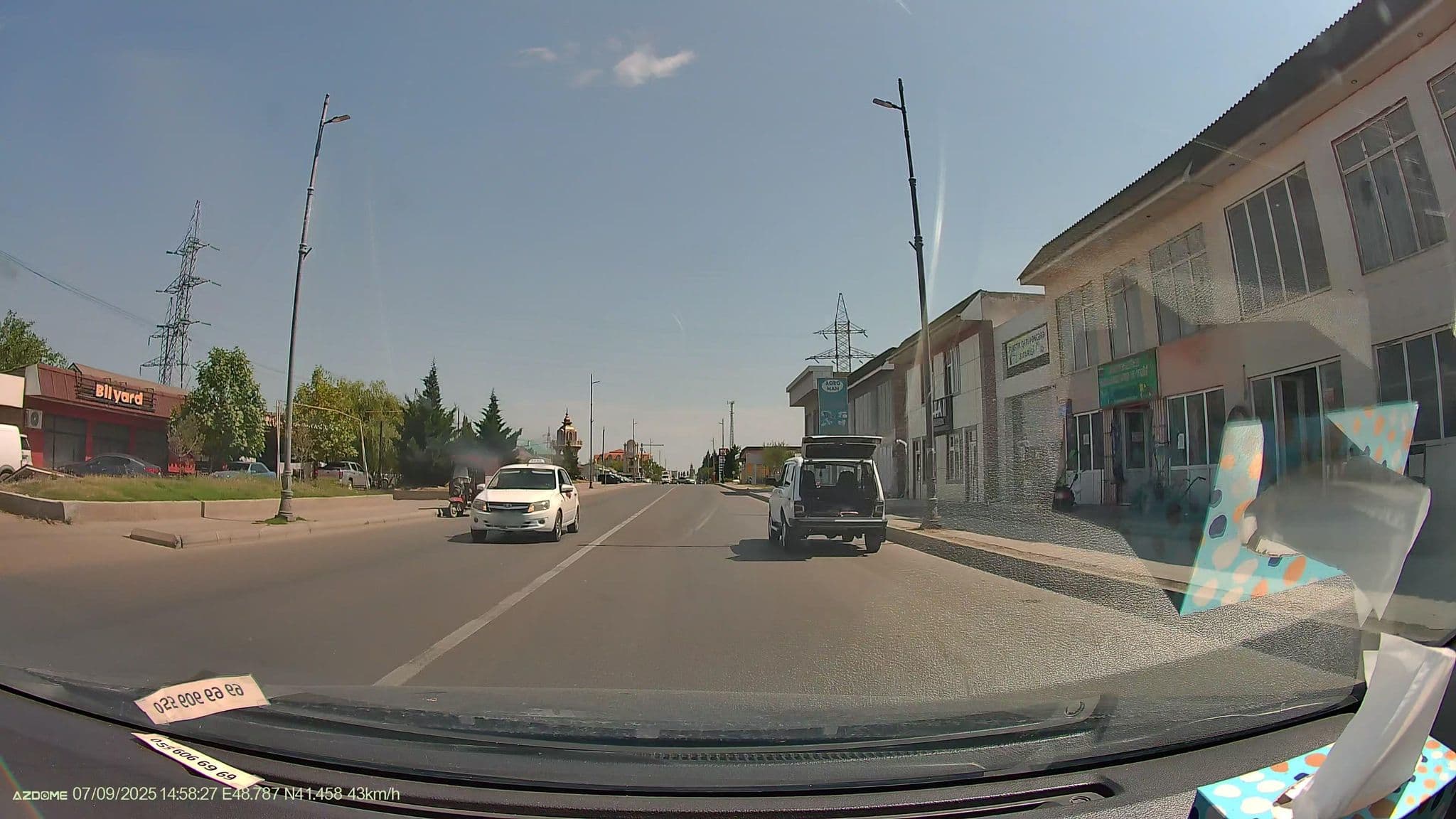 Street view near Xaçmaz Xezer Hotel, Xaçmaz — © Rasim85 (CC BY-SA · Mapillary)