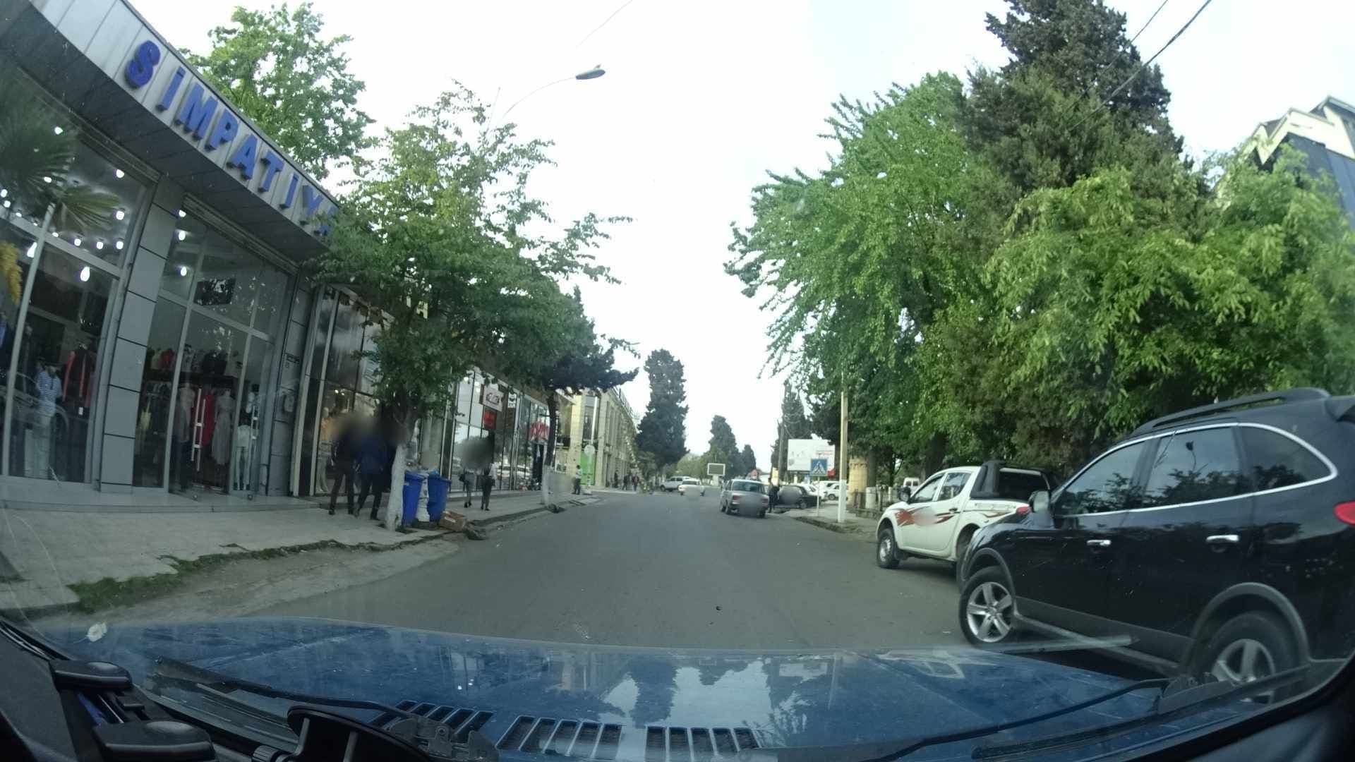 Street view near Salyut Hotel, Lankaran — © adoculos (CC BY-SA · Mapillary)
