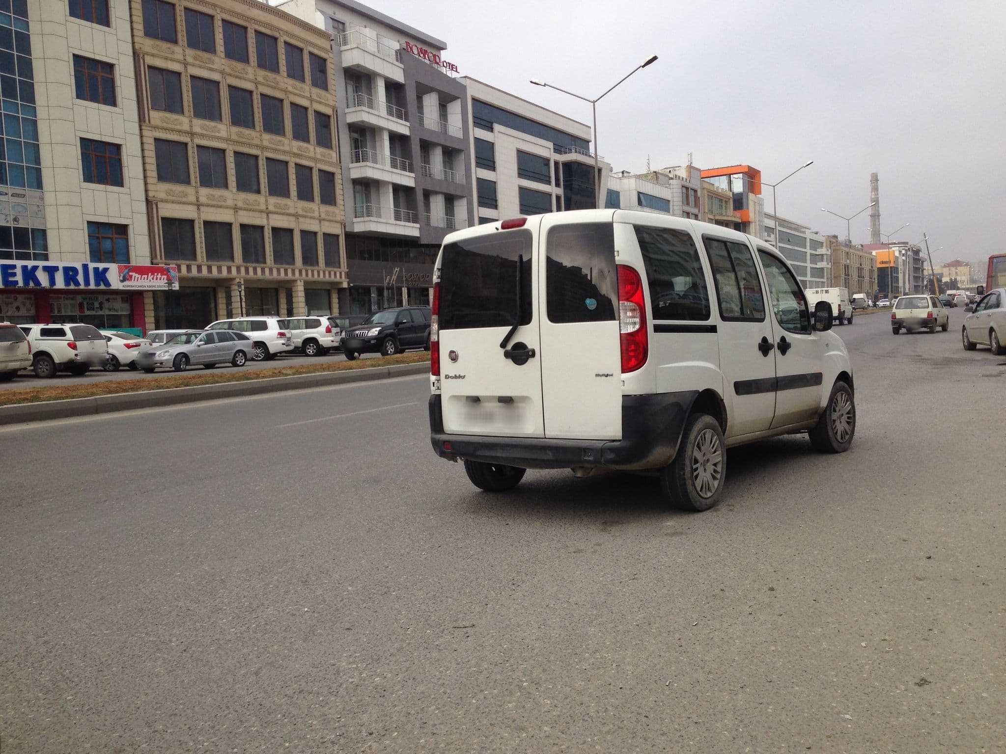 Street view near Theatre Boutique Hotel, Baku — © geomapper69 (CC BY-SA · Mapillary)