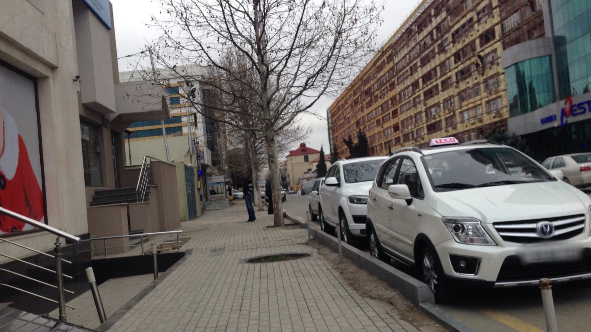Street view near Istanbul Hotel, Baku — © geomapper69 (CC BY-SA · Mapillary)