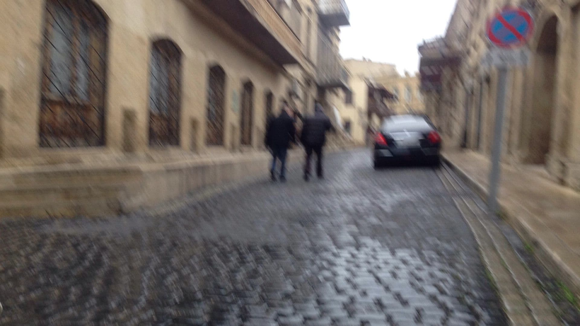 Street view near Giz Galasi Hotel, Badamdar — © geomapper69 (CC BY-SA · Mapillary)