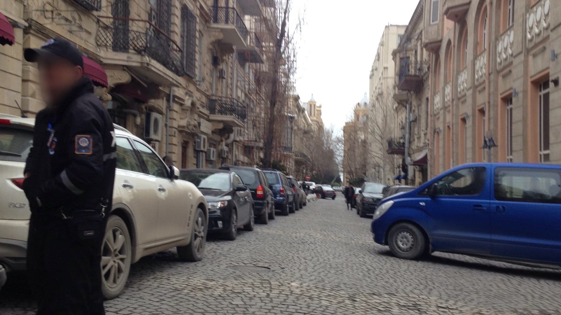 Street view near Travellers Hostel, Badamdar — © geomapper69 (CC BY-SA · Mapillary)