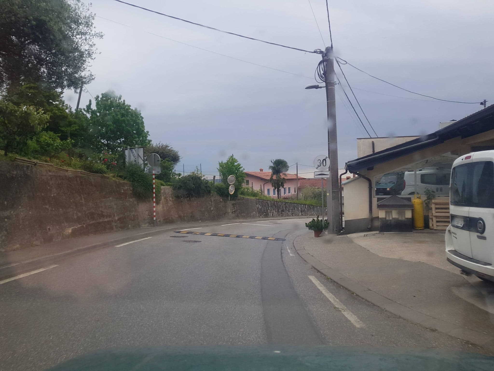 Street view near Domačija Belica, Solkan — © igorzo (CC BY-SA · Mapillary)