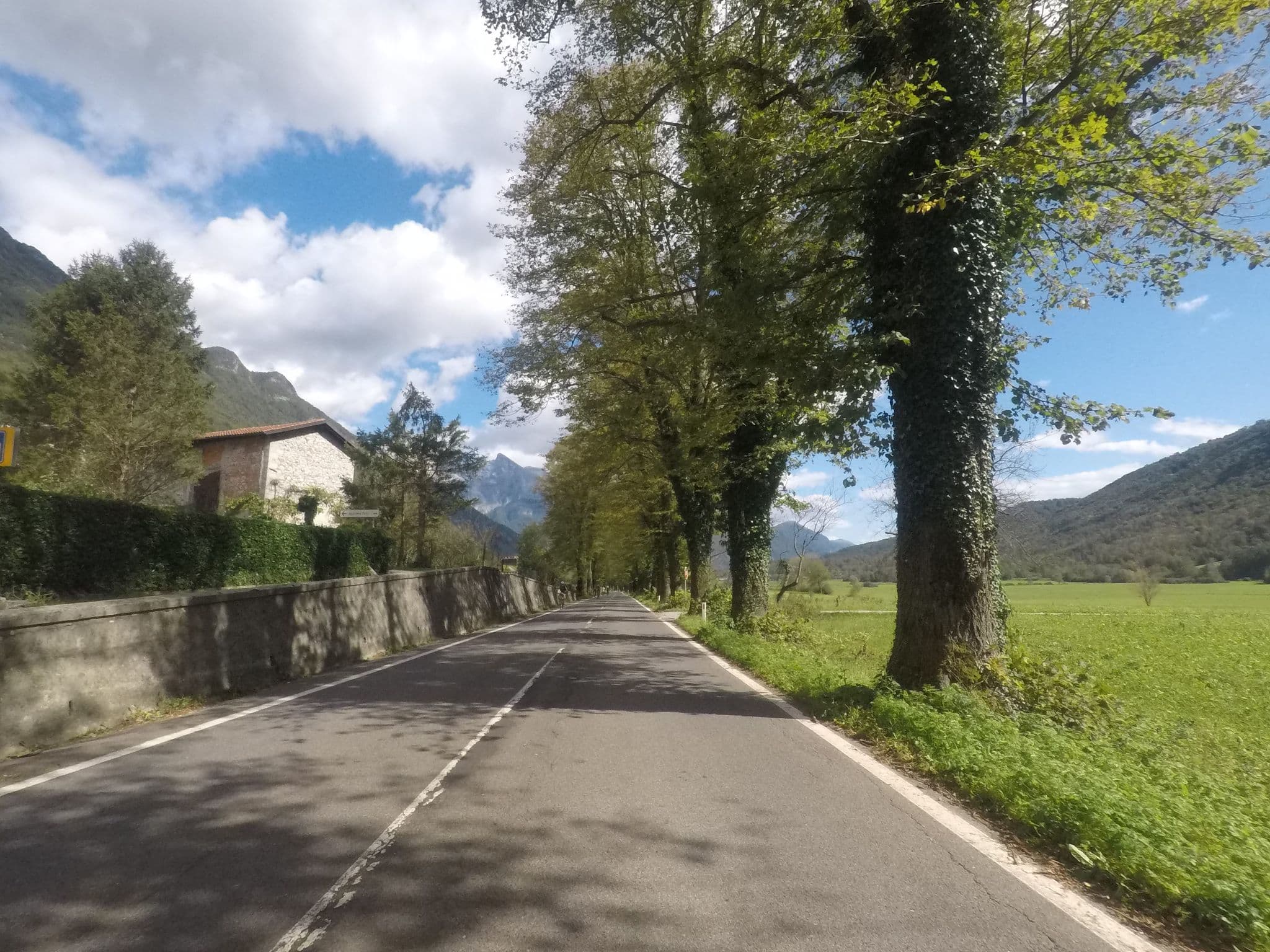 Street view near Apartment Zonir, Kobarid — © kobykarin (CC BY-SA · Mapillary)
