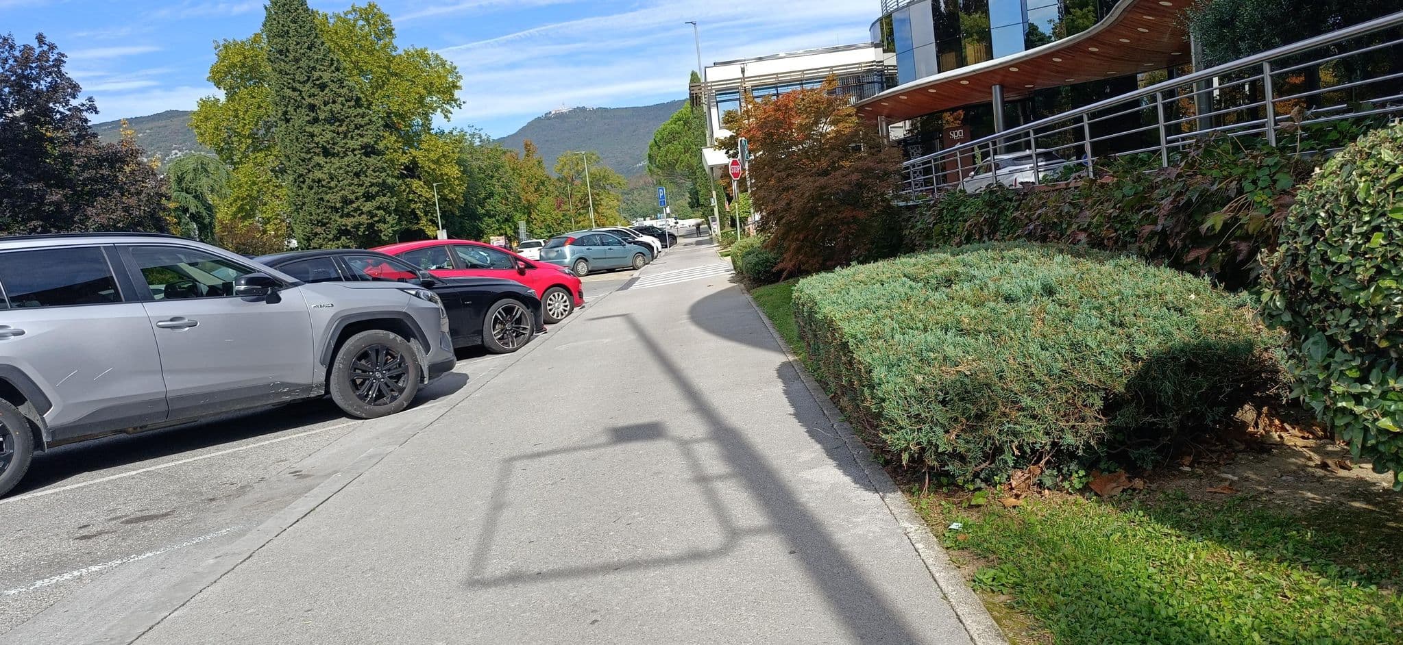 Street view near Room 402 @ Hotel Perla, Nova Gorica — © Duro (CC BY-SA · Mapillary)