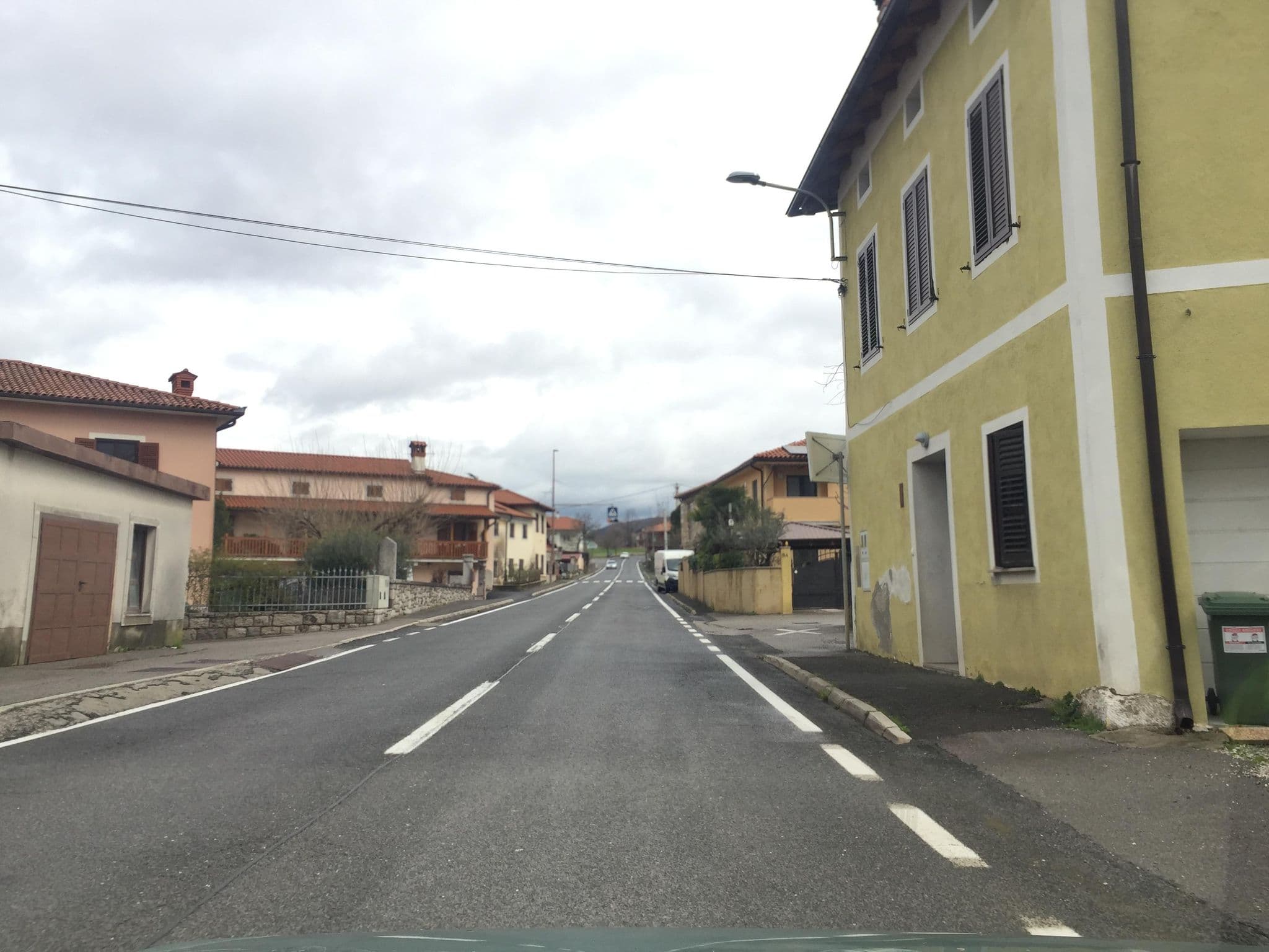 Street view near Brajda Camping, Bed and Breakfast, Sežana — © igorzo (CC BY-SA · Mapillary)