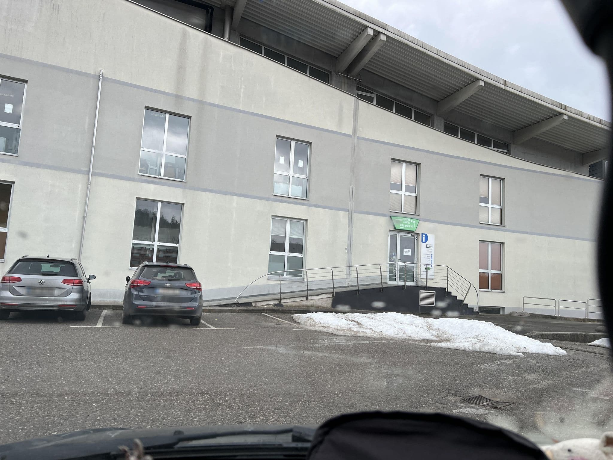 Street view near Grc Zapolje Hotel Logatec, Logatec — © igorzo (CC BY-SA · Mapillary)
