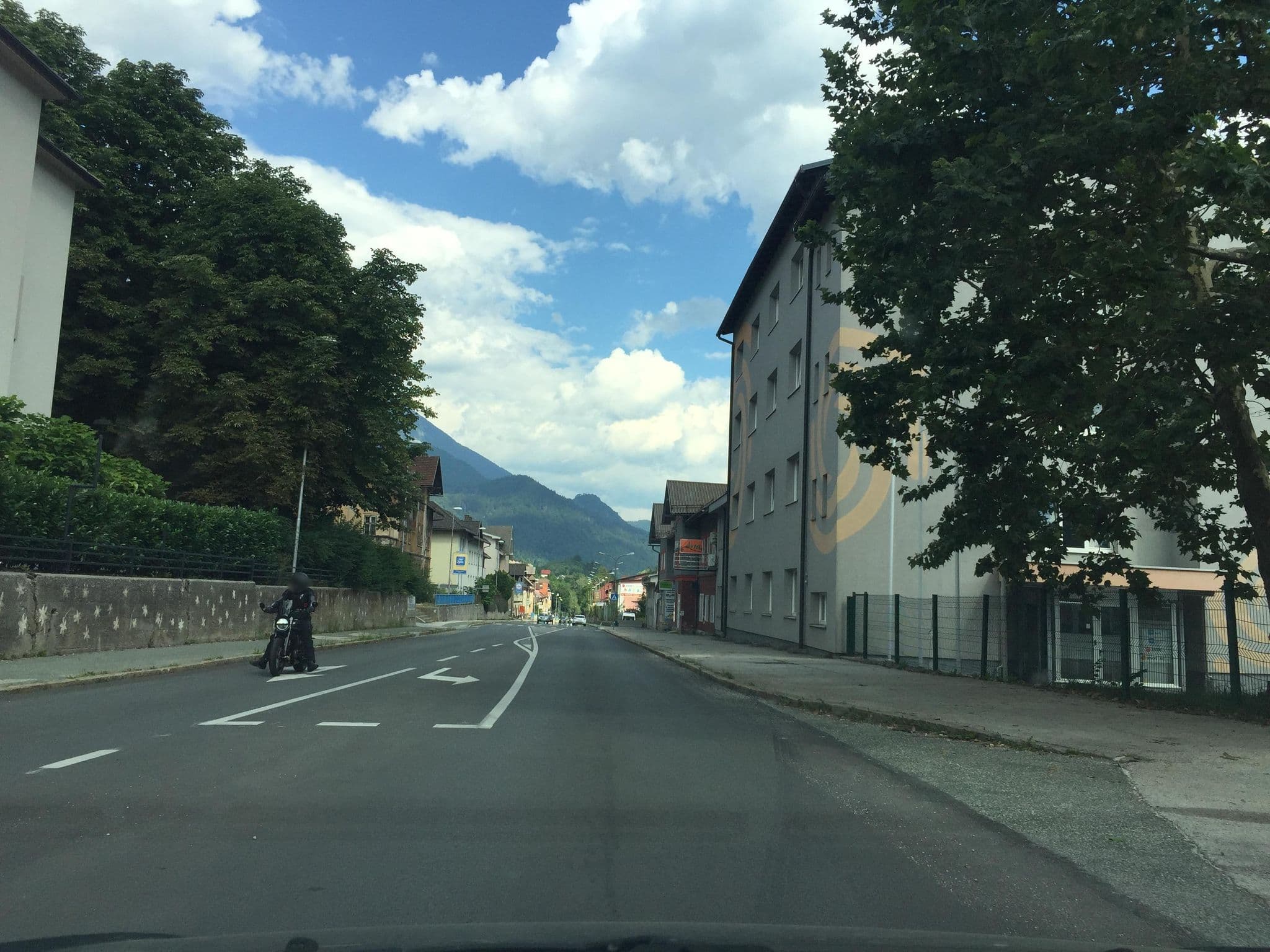 Street view near aparthotel jesenice, Jesenice — © igorzo (CC BY-SA · Mapillary)