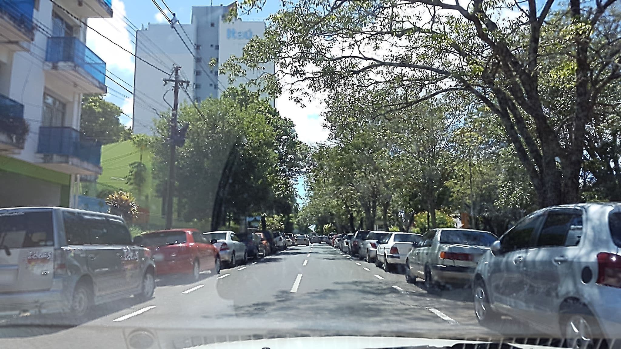 Street view near Serpyl Plaza Hotel, Encarnación — © ancho85 (CC BY-SA · Mapillary)