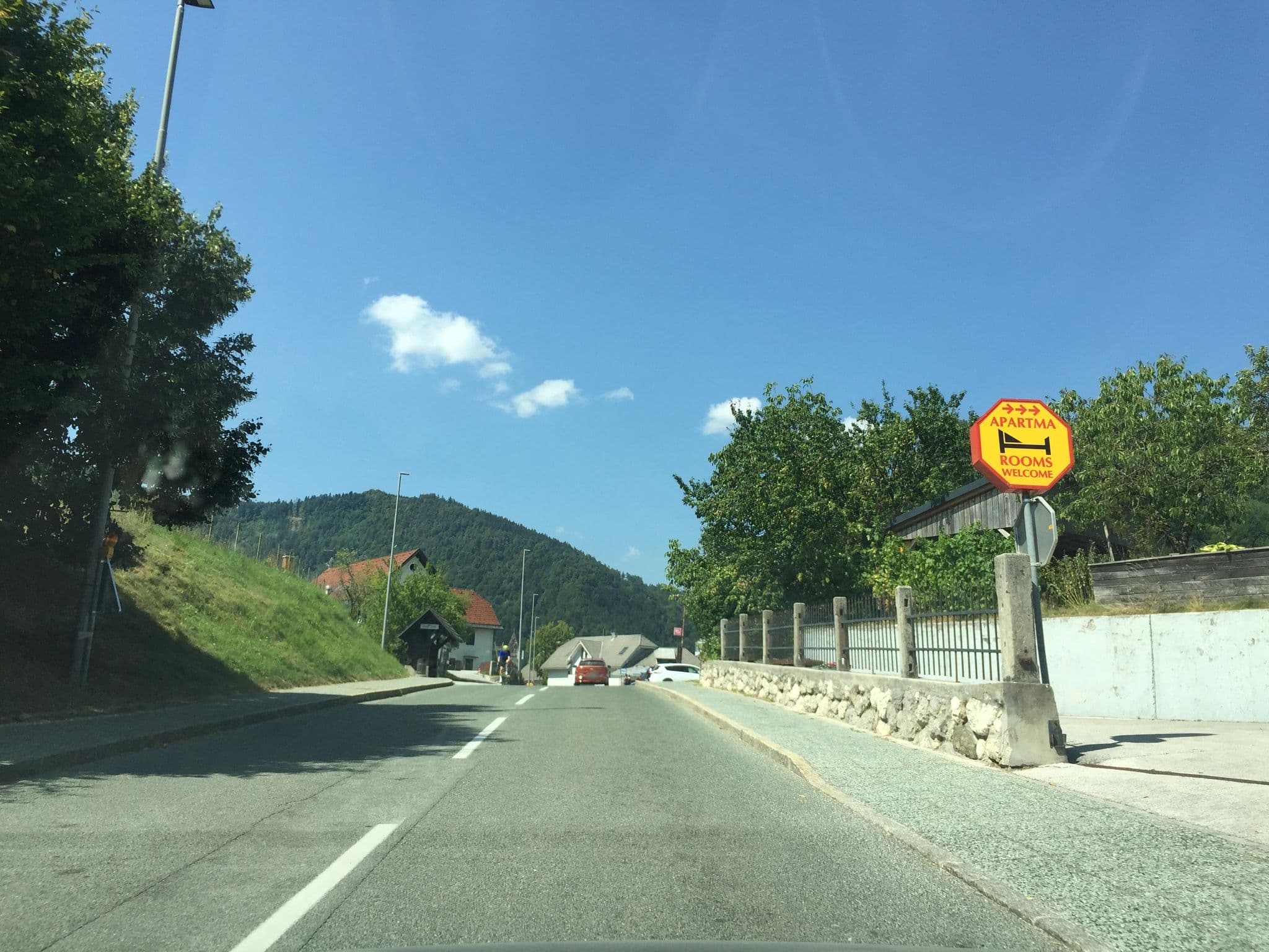 Street view near Apartments Borse, Zasip — © igorzo (CC BY-SA · Mapillary)