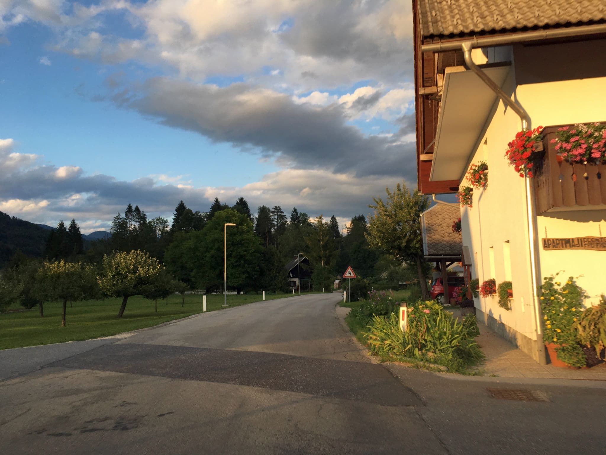 Street view near Apartmaji Julijana Podlipnik, Bohinjska Bistrica — © istefanos (CC BY-SA · Mapillary)