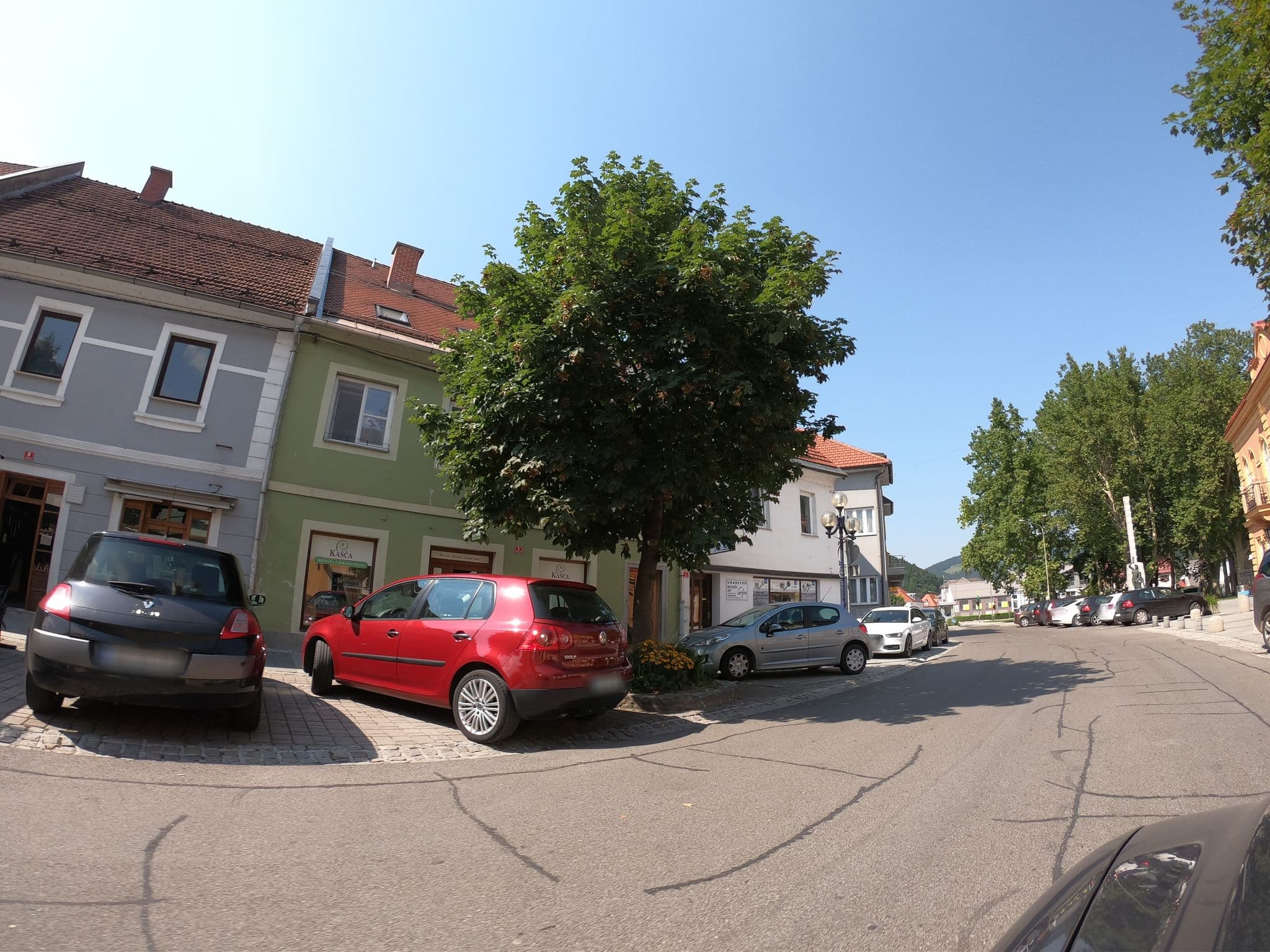 Street view near Vila Pohorje, Slovenj Gradec — © richlv (CC BY-SA · Mapillary)