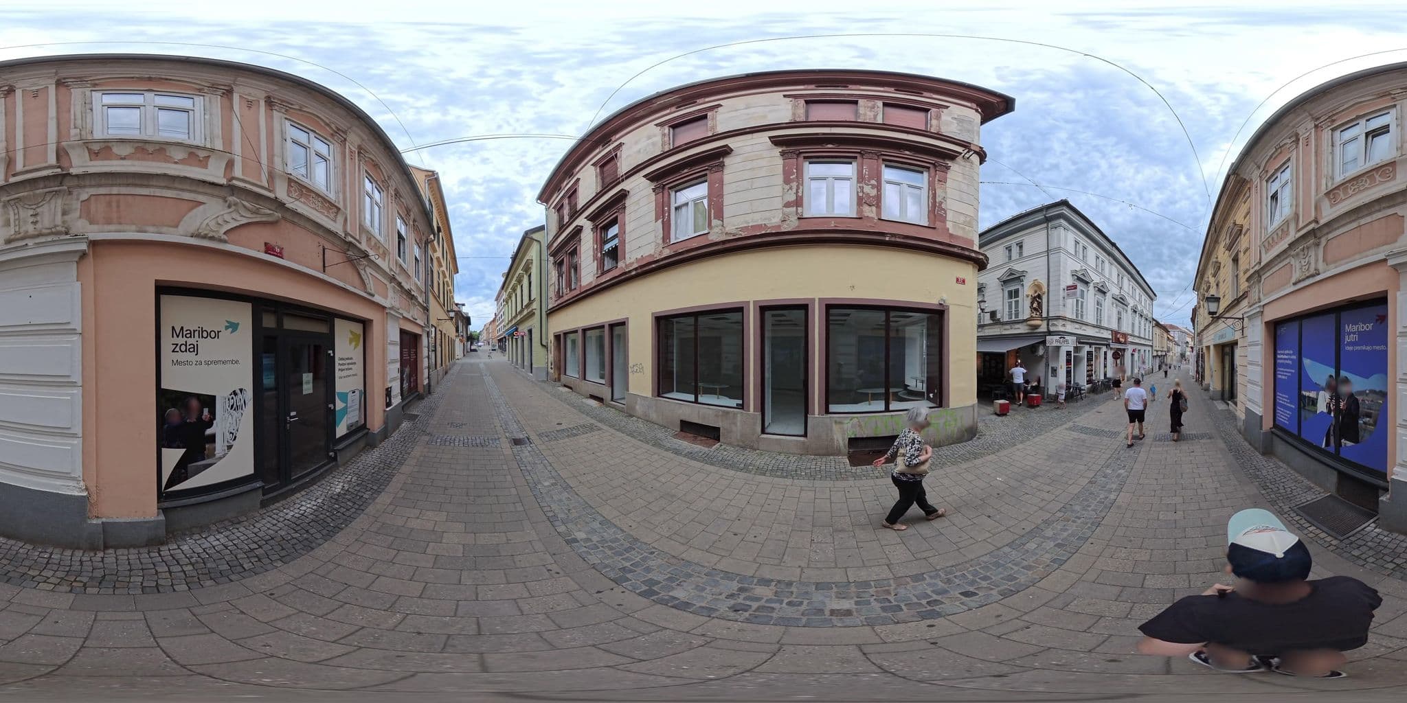 Street view near Youth Hostel UNI, Maribor — © vladexa (CC BY-SA · Mapillary)