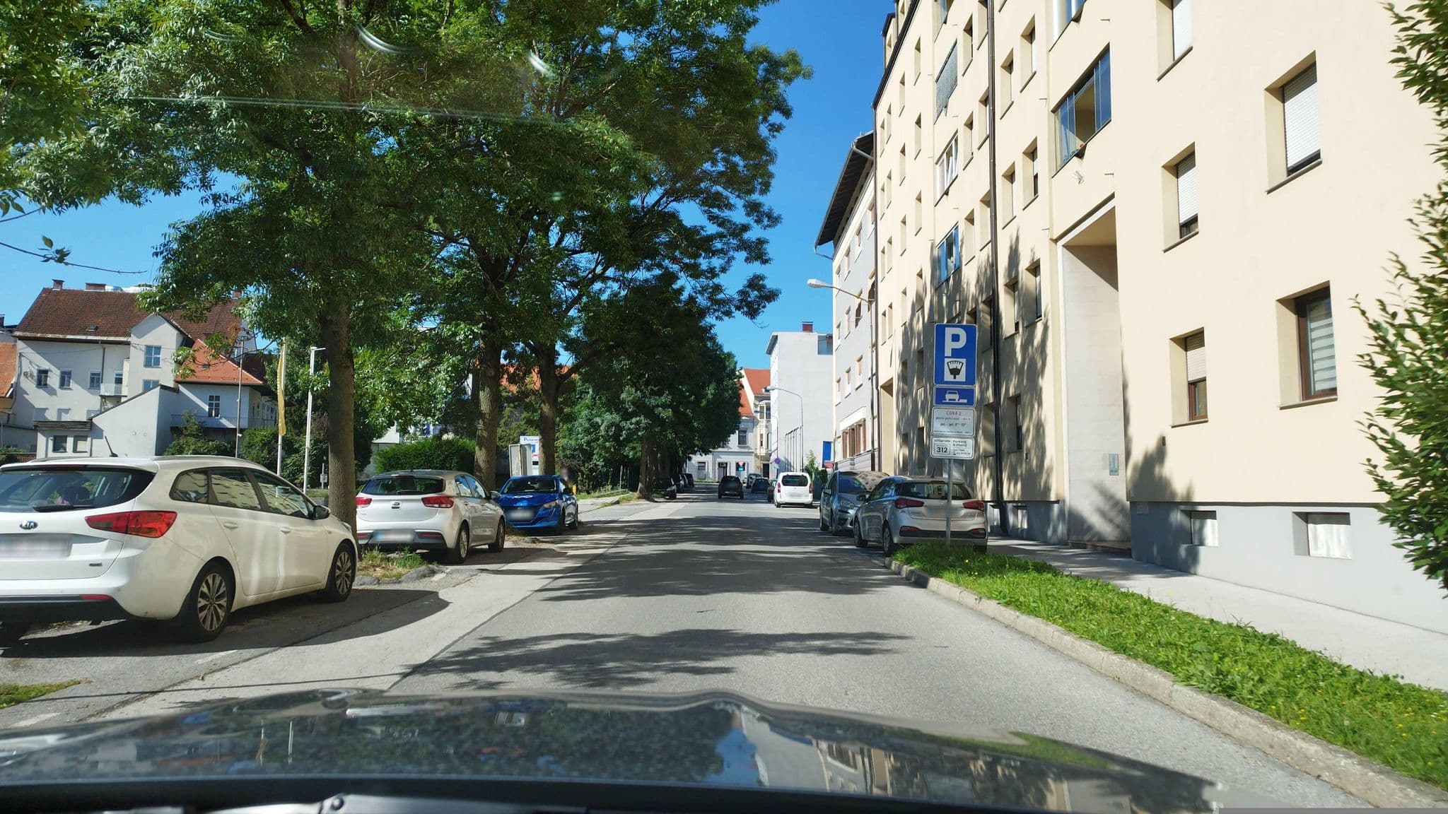 Street view near Mercure Maribor City Center, Maribor — © bct (CC BY-SA · Mapillary)