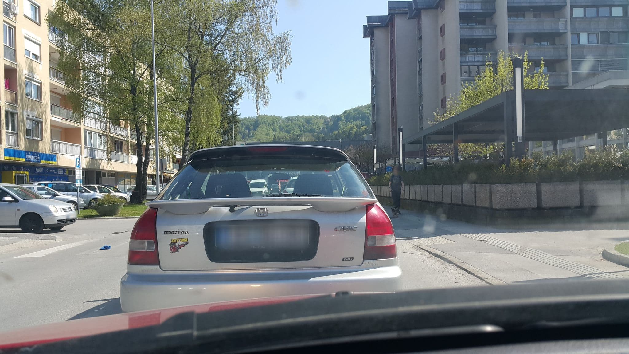 Street view near Hotel Paka Velenje, Velenje — © urosja (CC BY-SA · Mapillary)
