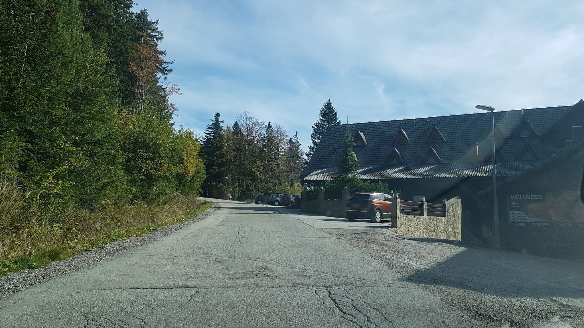 Street view near Hotel Luka (Vabo), Legen — © igorzo (CC BY-SA · Mapillary)
