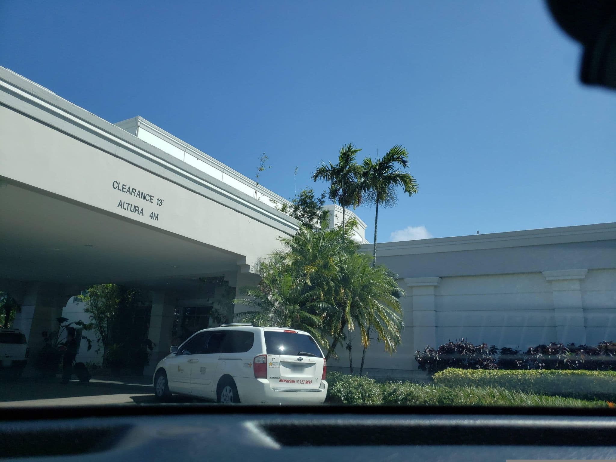 Street view near Hampton Inn & Suites, Eleanor Roosevelt — © guyutetube (CC BY-SA · Mapillary)
