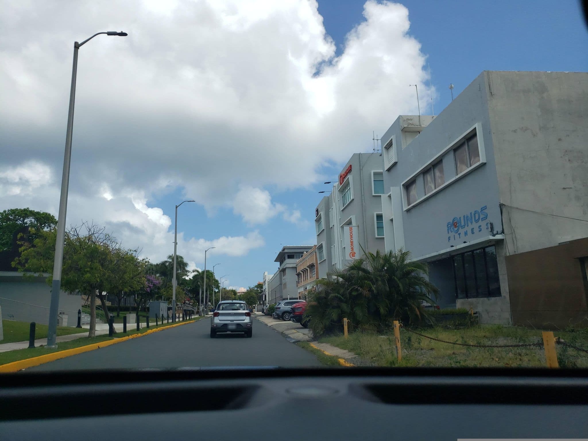 Street view near Marriott., San Juan — © guyutetube (CC BY-SA · Mapillary)