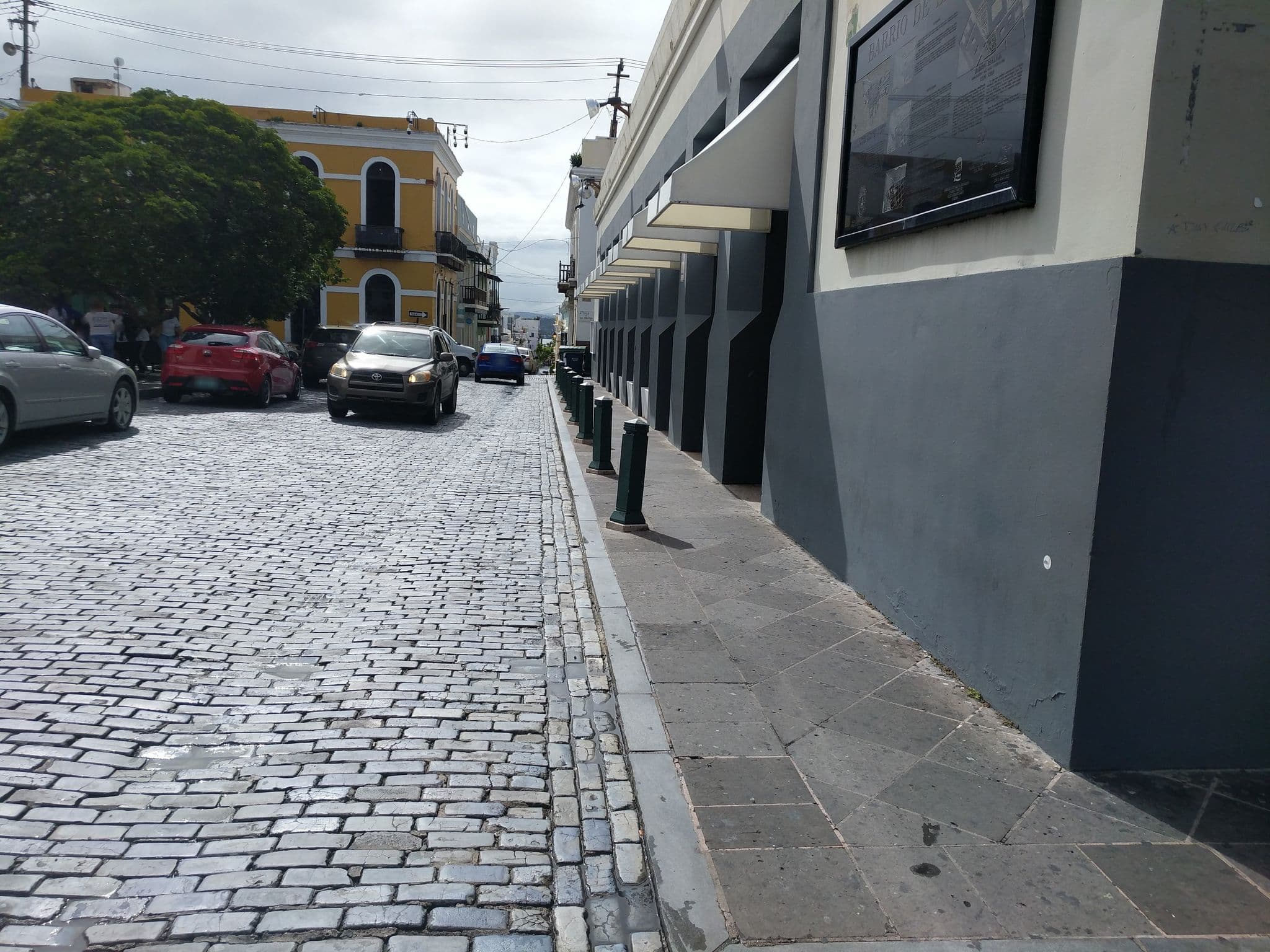Street view near Decanter Hotel, San Juan — © daalso (CC BY-SA · Mapillary)
