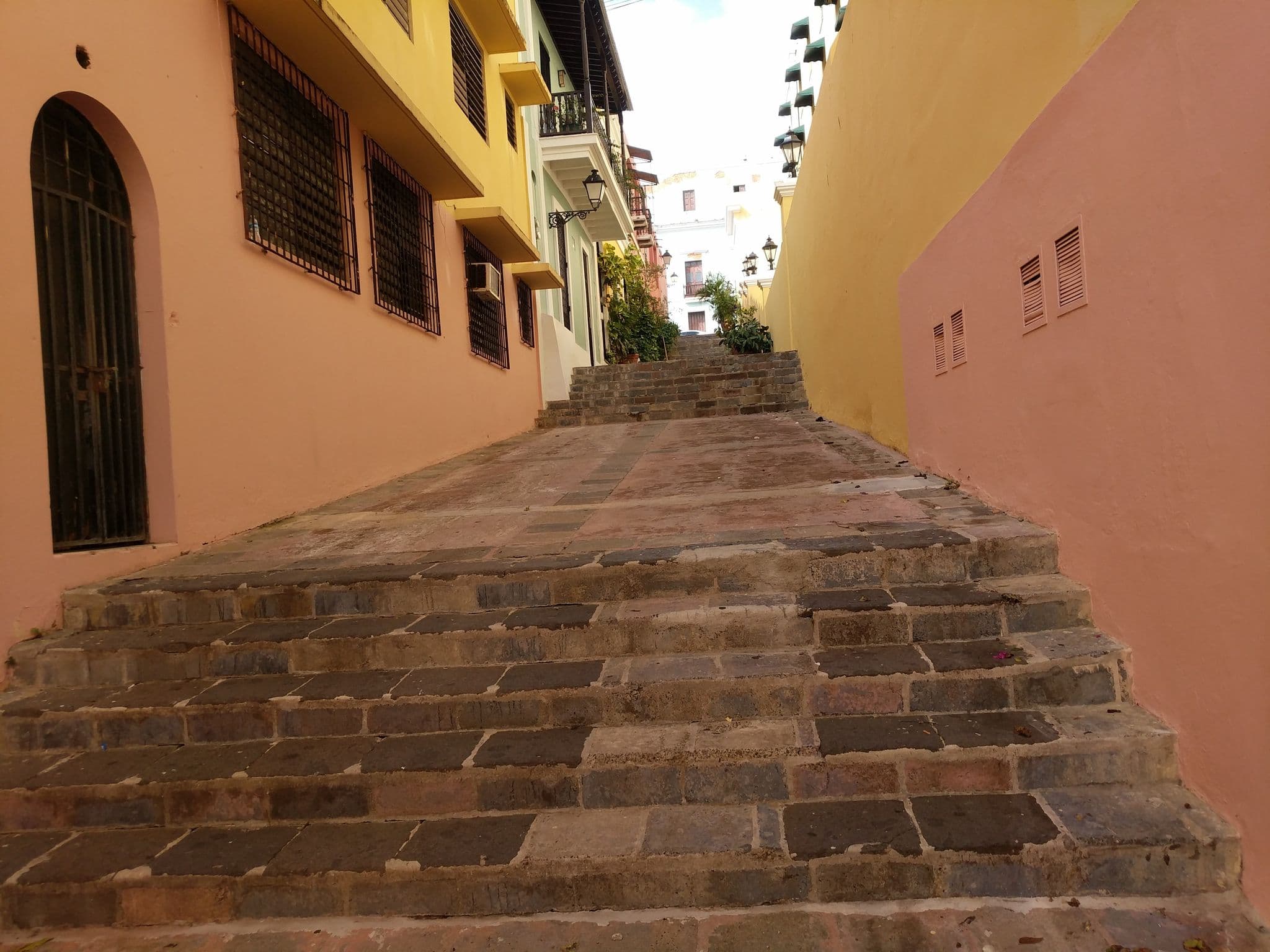 Street view near Sexy Room: Convent Edition, San Juan — © daalso (CC BY-SA · Mapillary)
