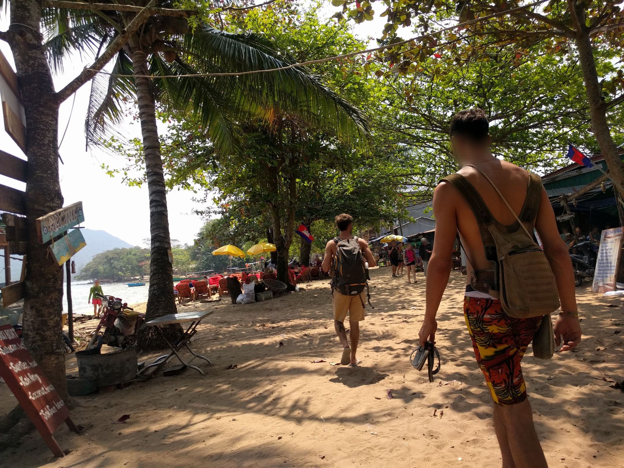 Street view near Lisa Guesthouse, Sihanoukville — © emackres (CC BY-SA · Mapillary)