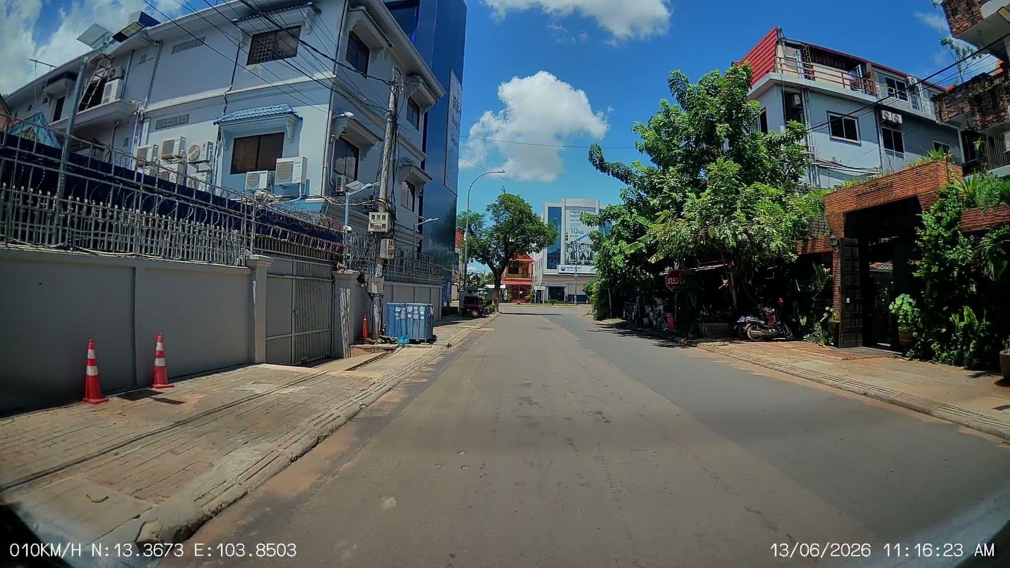 Street view near Angkor Sky Boutique Hotel, Siem Reap — © ThailandCambodia (CC BY-SA · Mapillary)