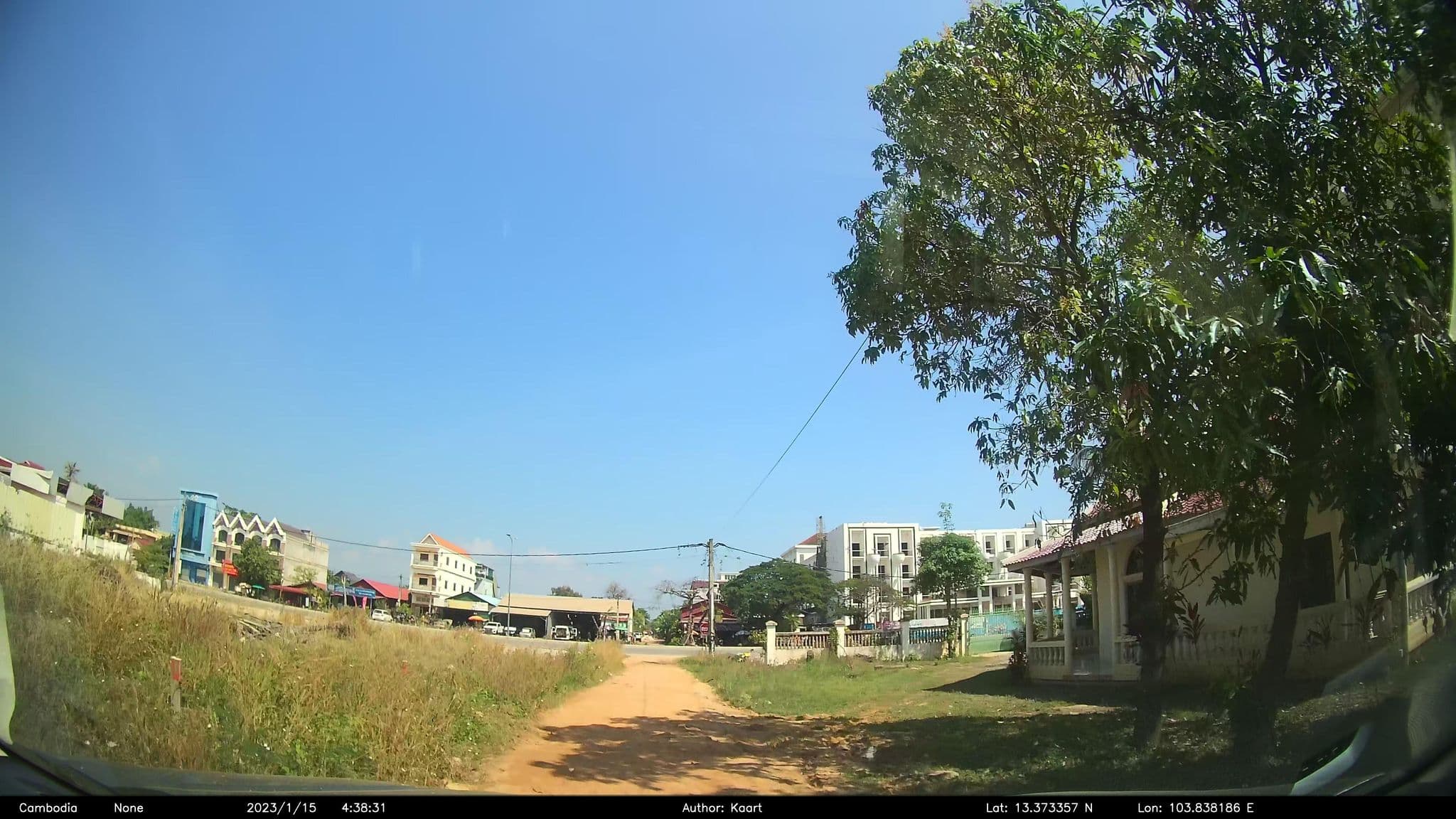 Street view near Majestic Oriental Hotel, Siem Reap — © kaart_2 (CC BY-SA · Mapillary)