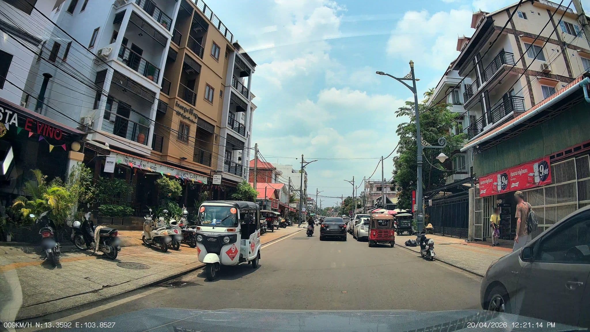 Street view near Hotel 89, Siem Reap — © ThailandCambodia (CC BY-SA · Mapillary)