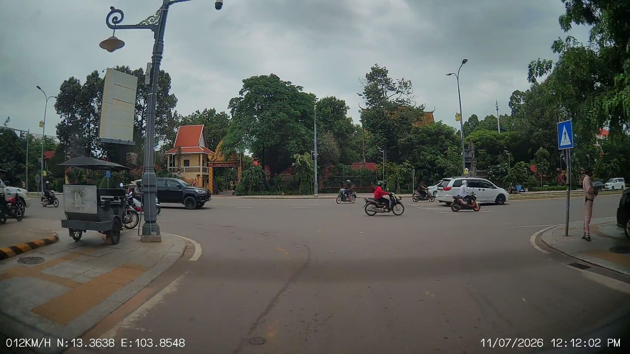 Street view near Chenla Guest House, Siem Reap — © ThailandCambodia (CC BY-SA · Mapillary)
