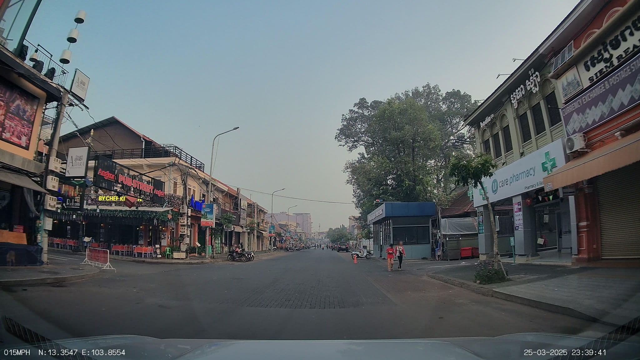 Street view near Dragon Royal Hotel, Siem Reap — © ThailandCambodia (CC BY-SA · Mapillary)