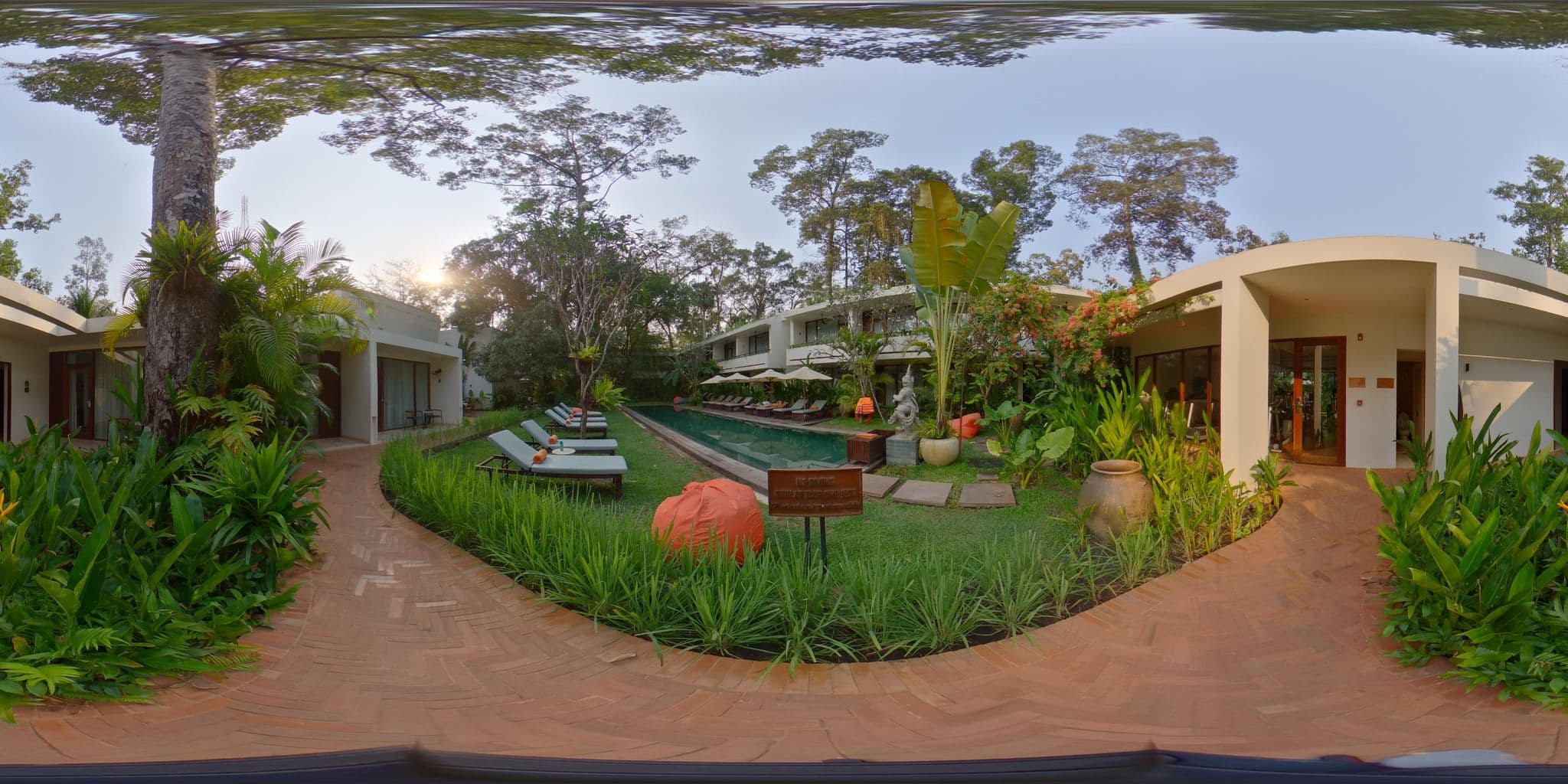 Street view near Suite Palm Sugar FCC Angkor, Siem Reap — © ThailandCambodia (CC BY-SA · Mapillary)