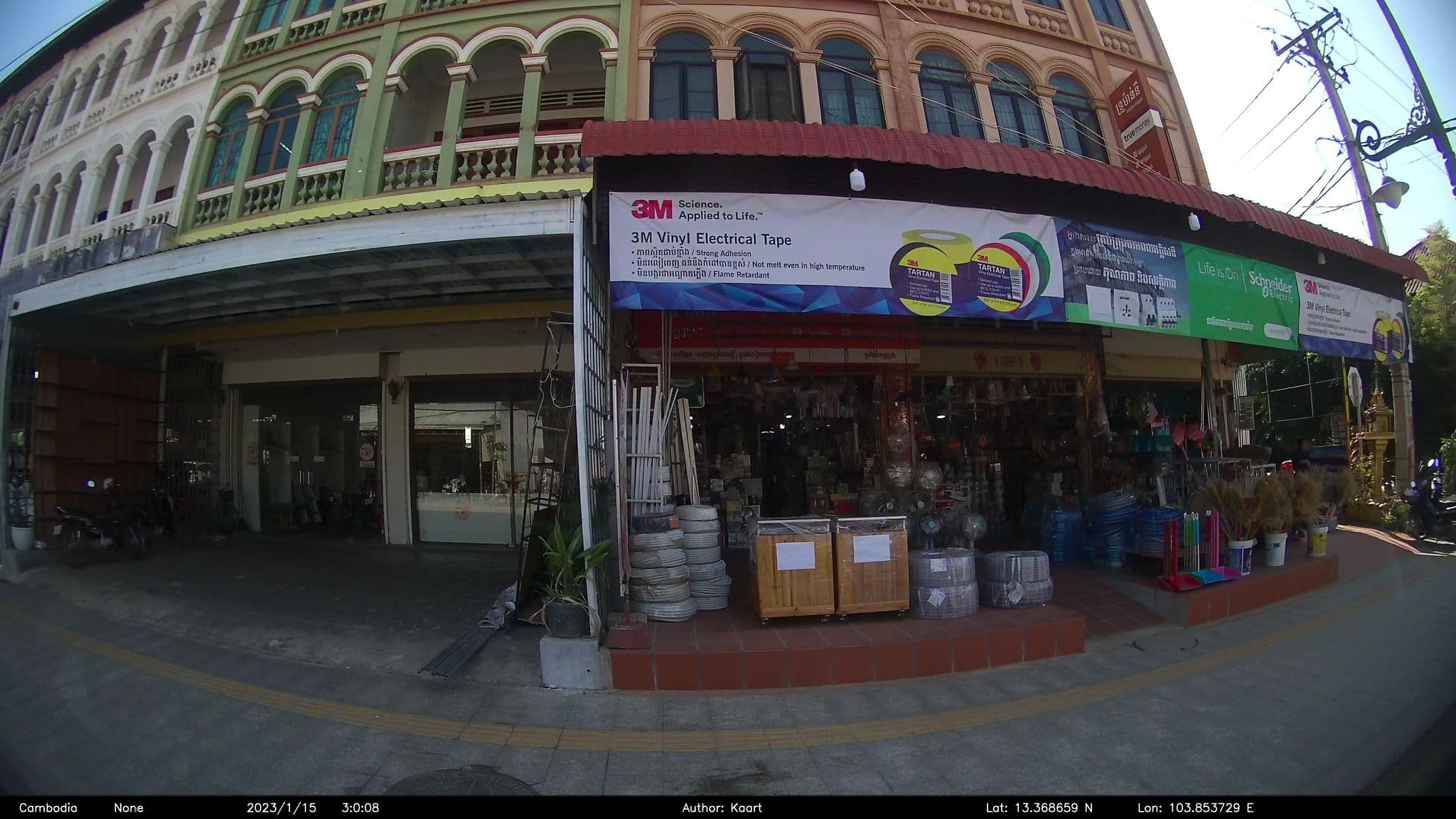 Street view near Dyna Boutique Hotel, Siem Reap — © kaart_2 (CC BY-SA · Mapillary)