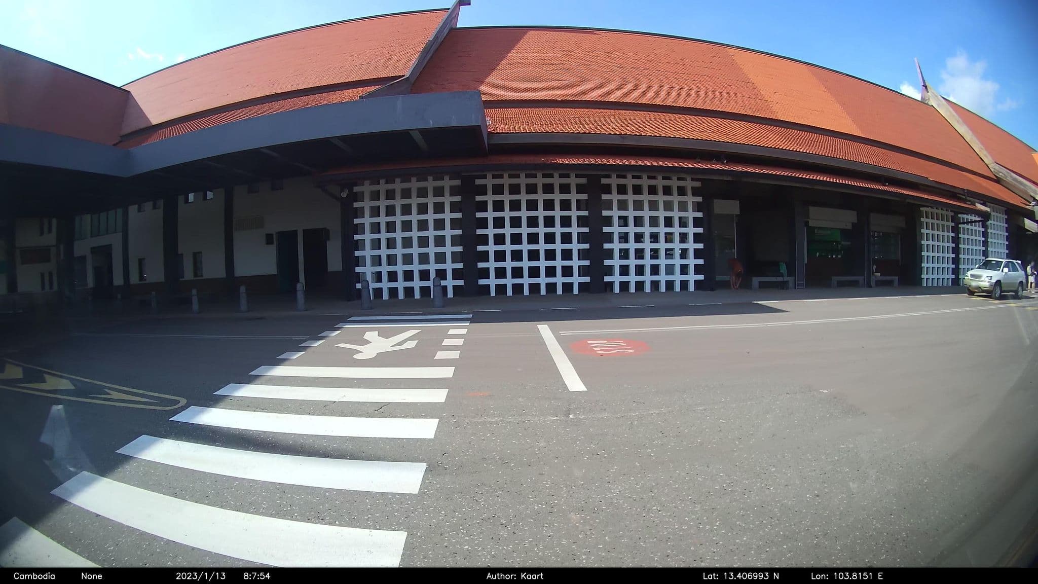 Street view near Moon Boutique Hotel, Siem Reap — © kaart_2 (CC BY-SA · Mapillary)