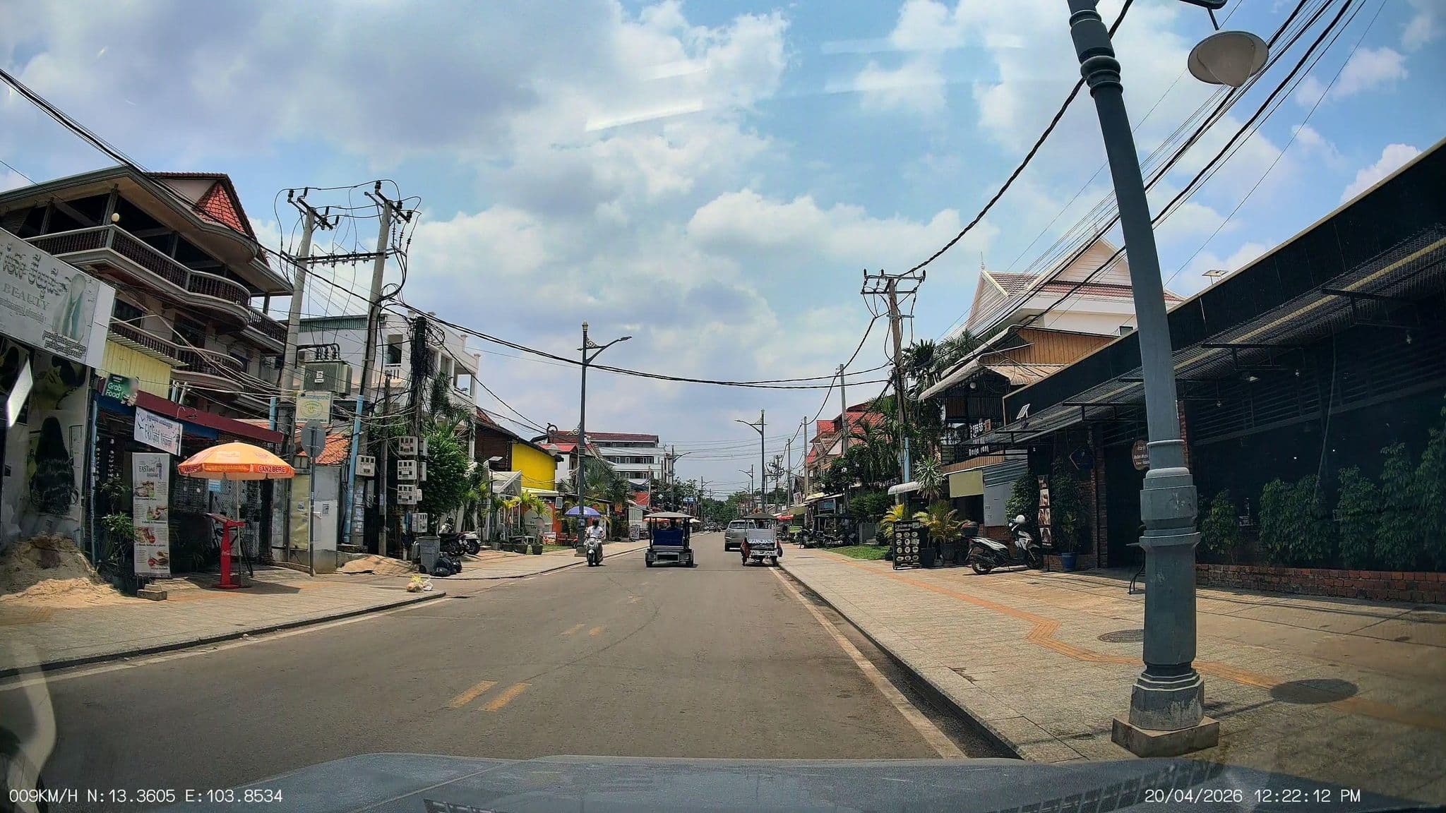 Street view near Kazna Hotel, Siem Reap — © ThailandCambodia (CC BY-SA · Mapillary)