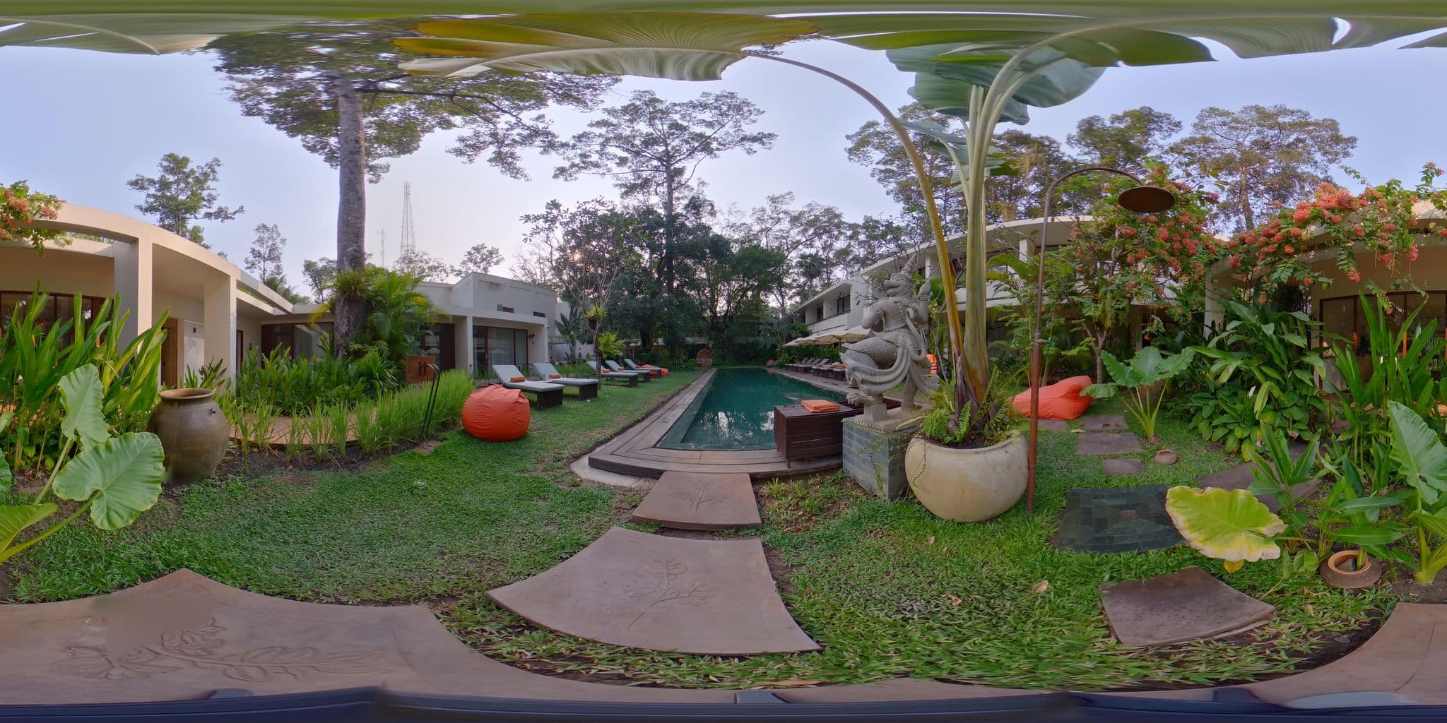 Street view near FCC Angkor, Siem Reap — © ThailandCambodia (CC BY-SA · Mapillary)