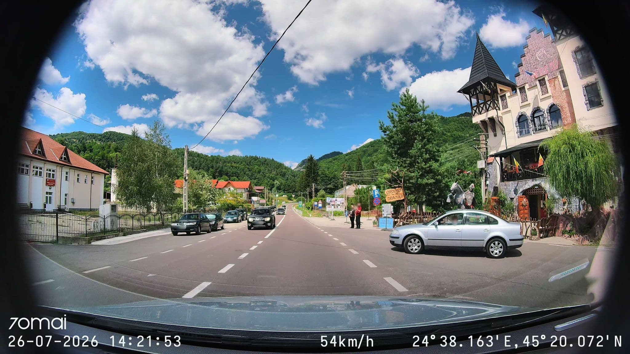 Street view near Complex Dracula, Arefu — © doriel (CC BY-SA · Mapillary)